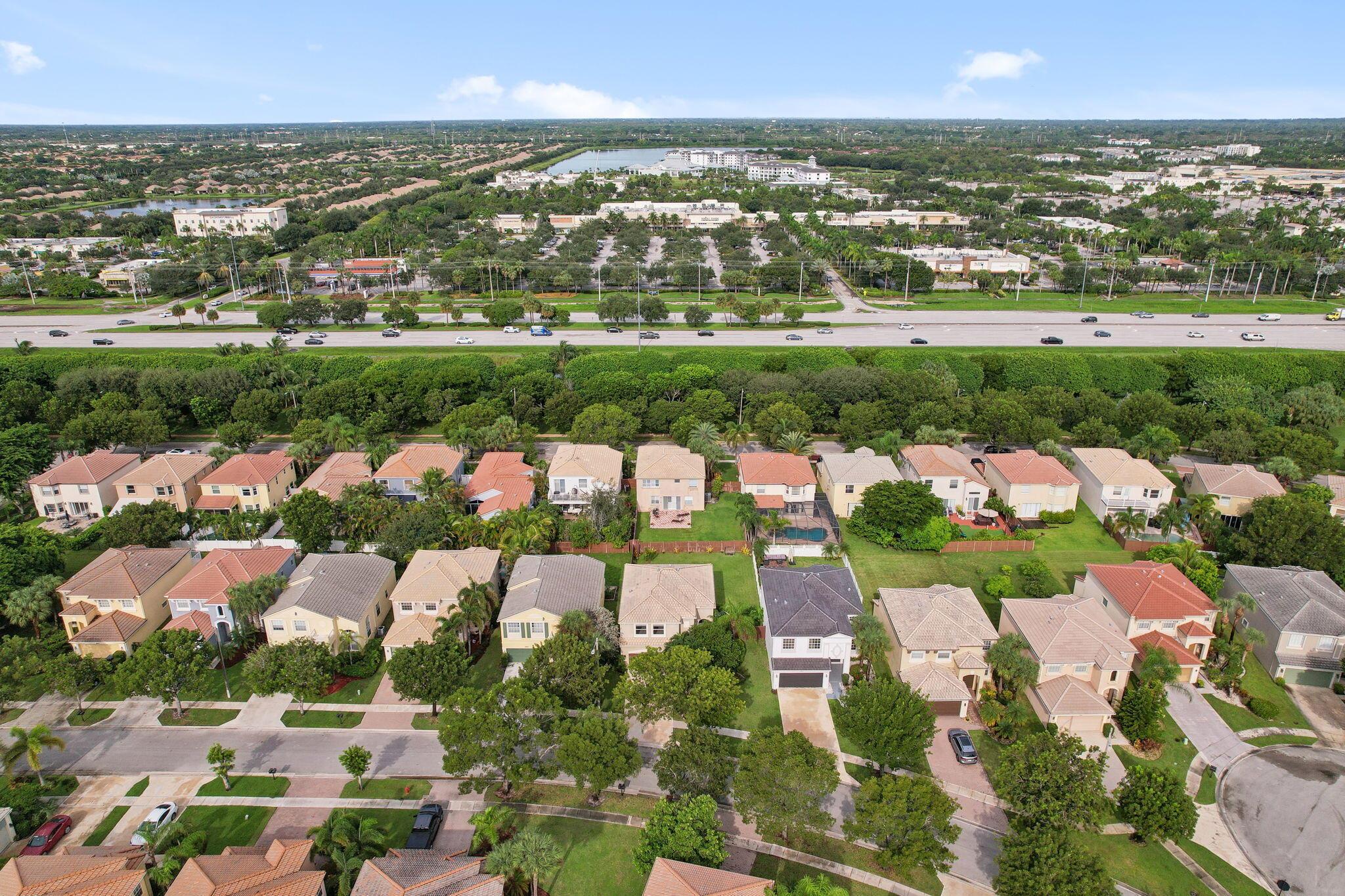 OLYMPIA 2 - Residential Lease