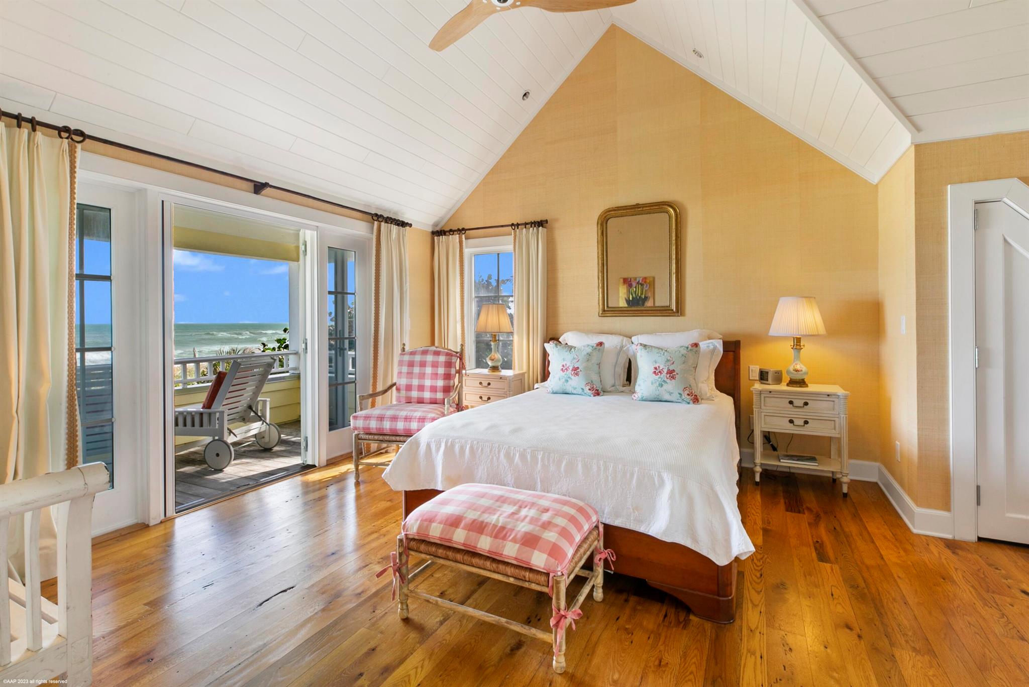 JUPITER ISLAND - Residential