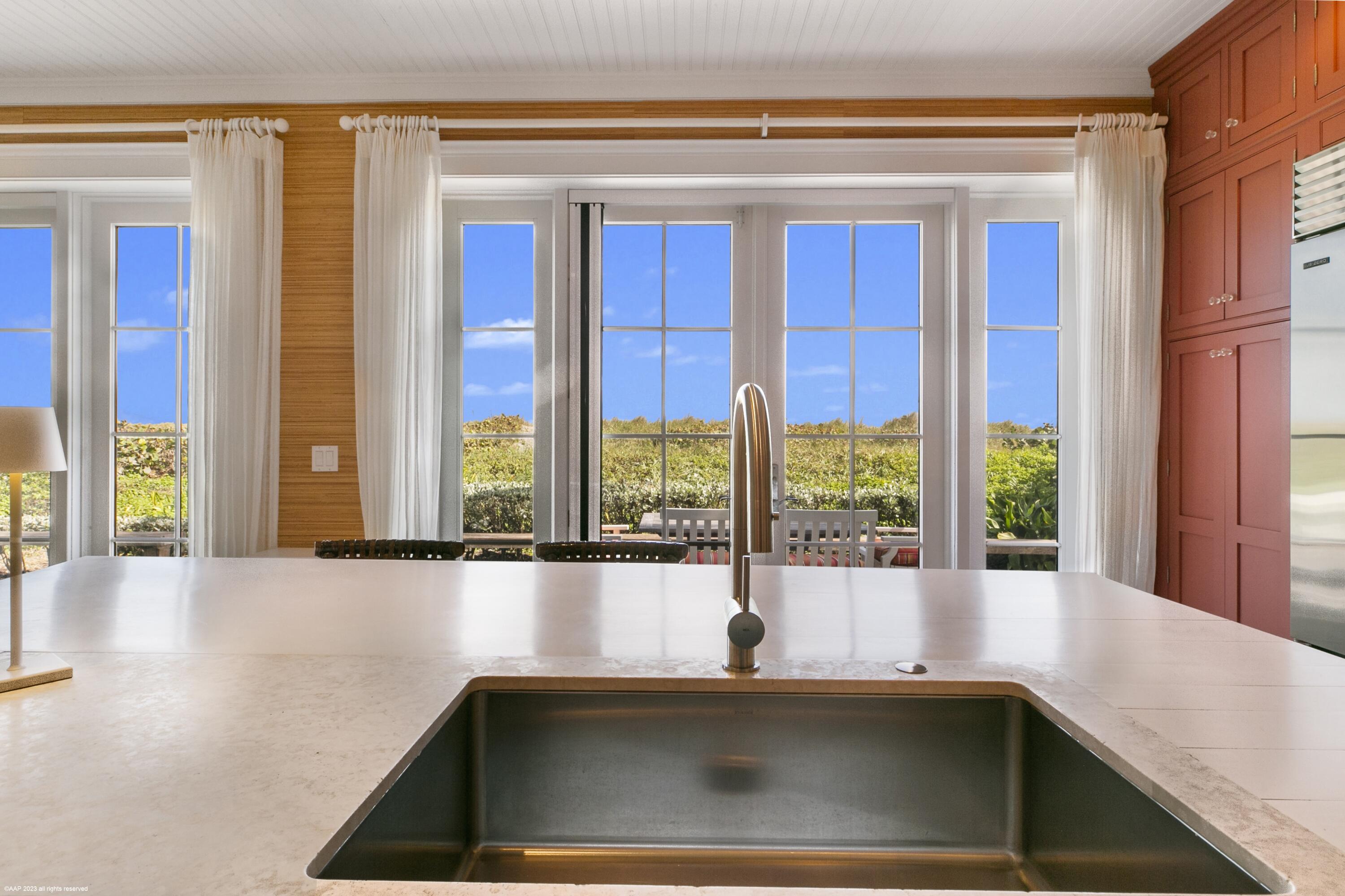 JUPITER ISLAND - Residential