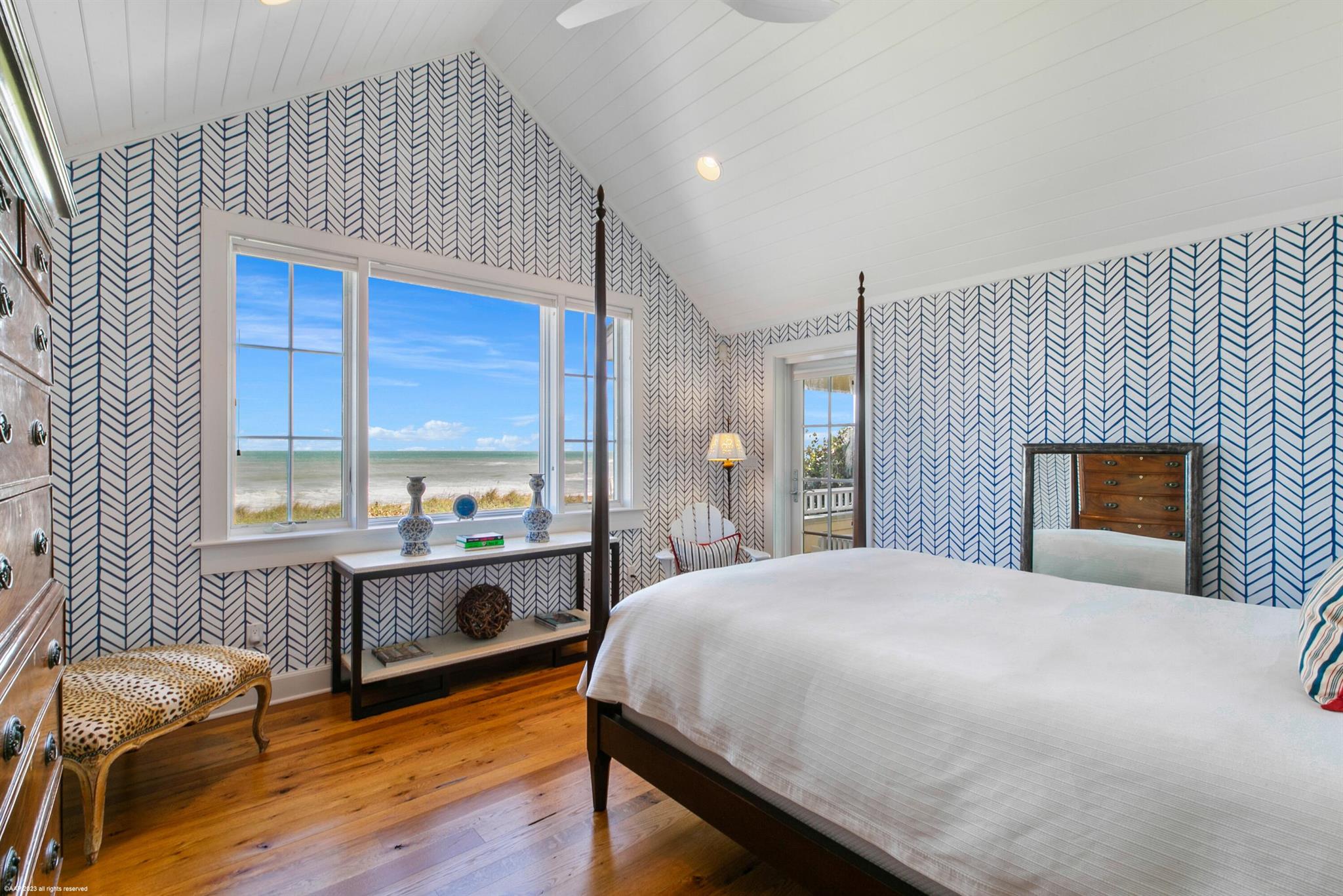 JUPITER ISLAND - Residential