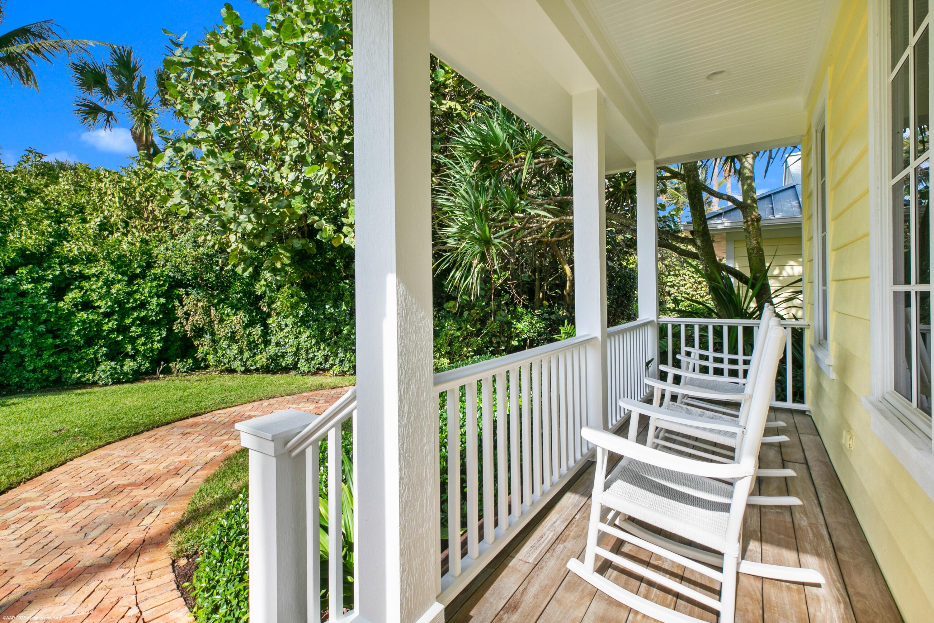 JUPITER ISLAND - Residential