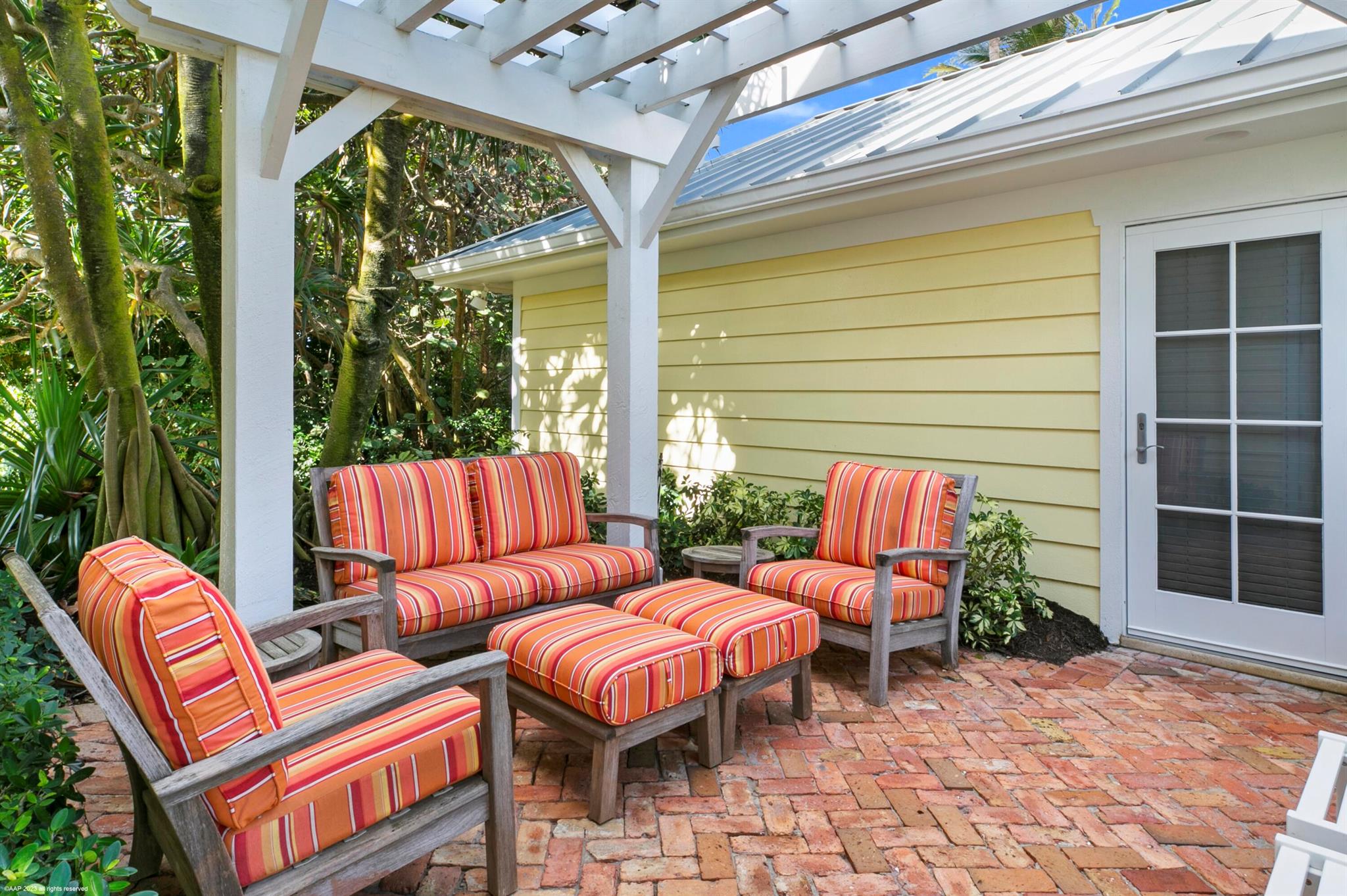 JUPITER ISLAND - Residential