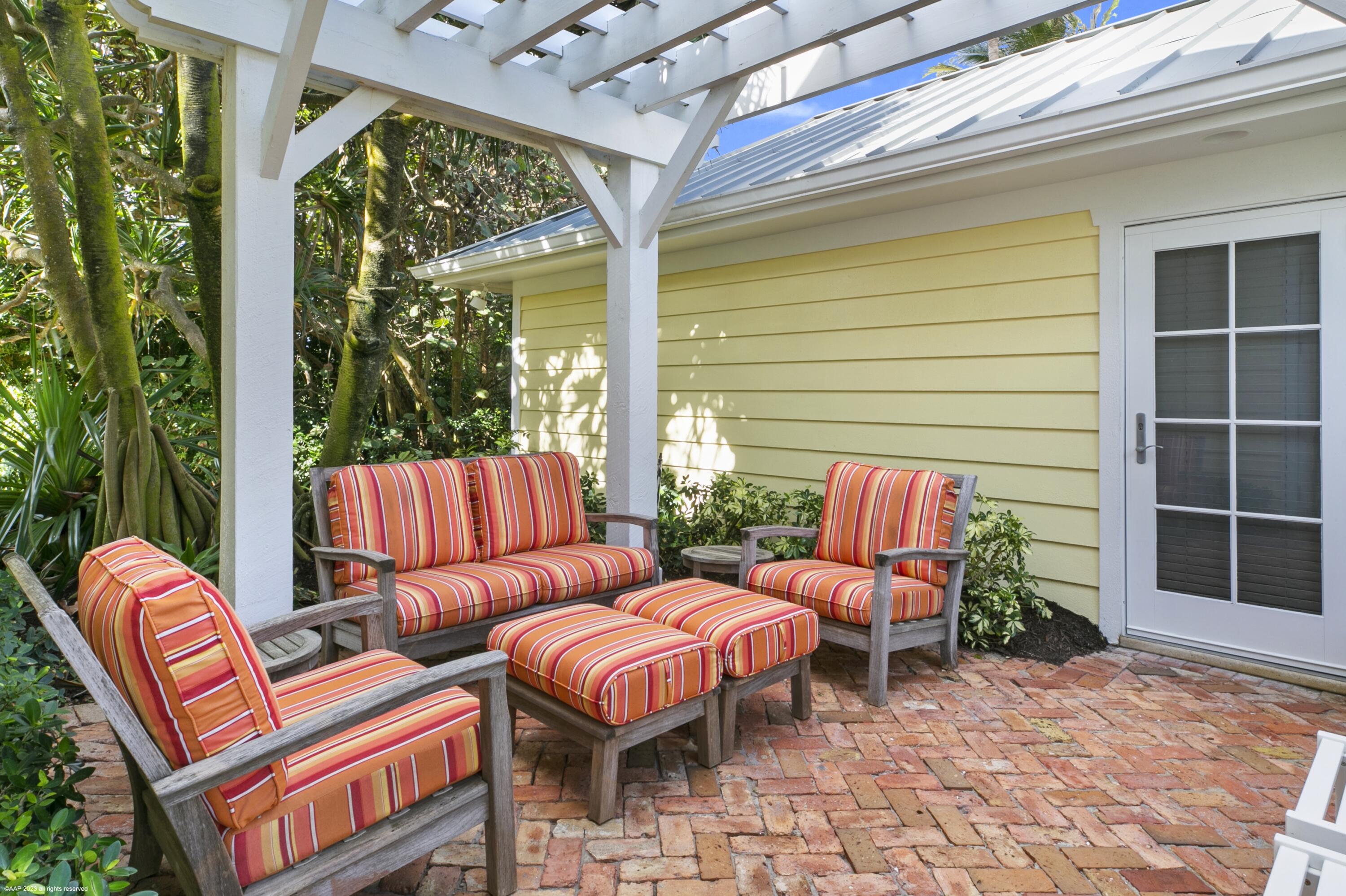 JUPITER ISLAND - Residential