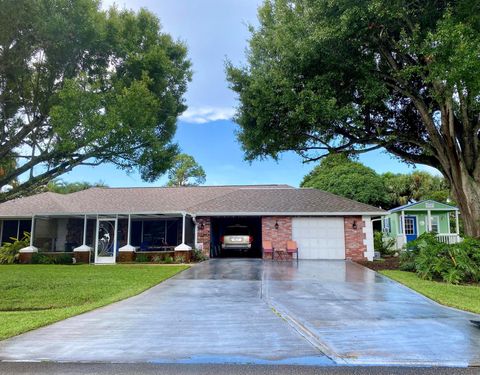 A home in Port St Lucie