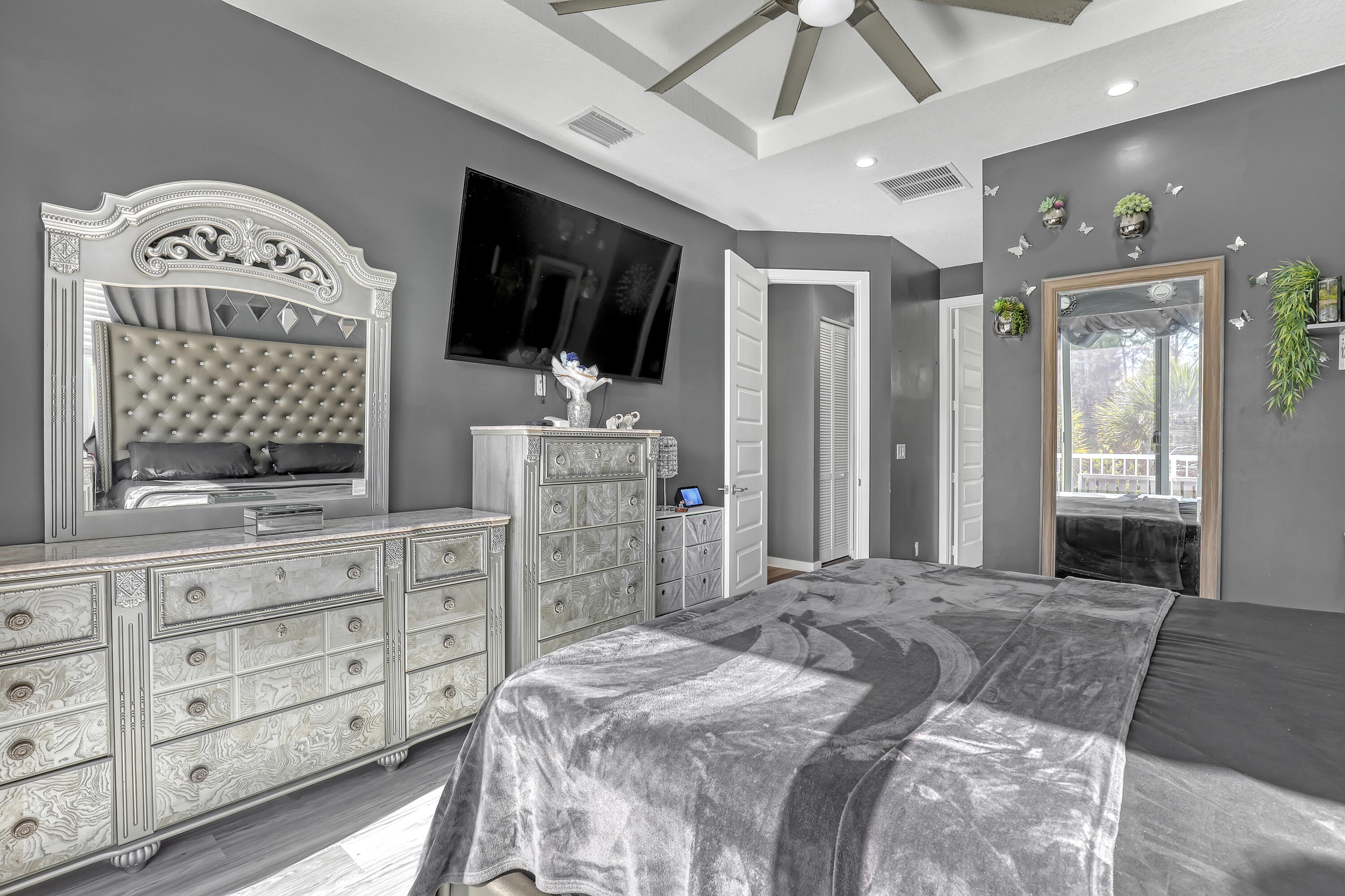 PIONEER ESTATES - Residential