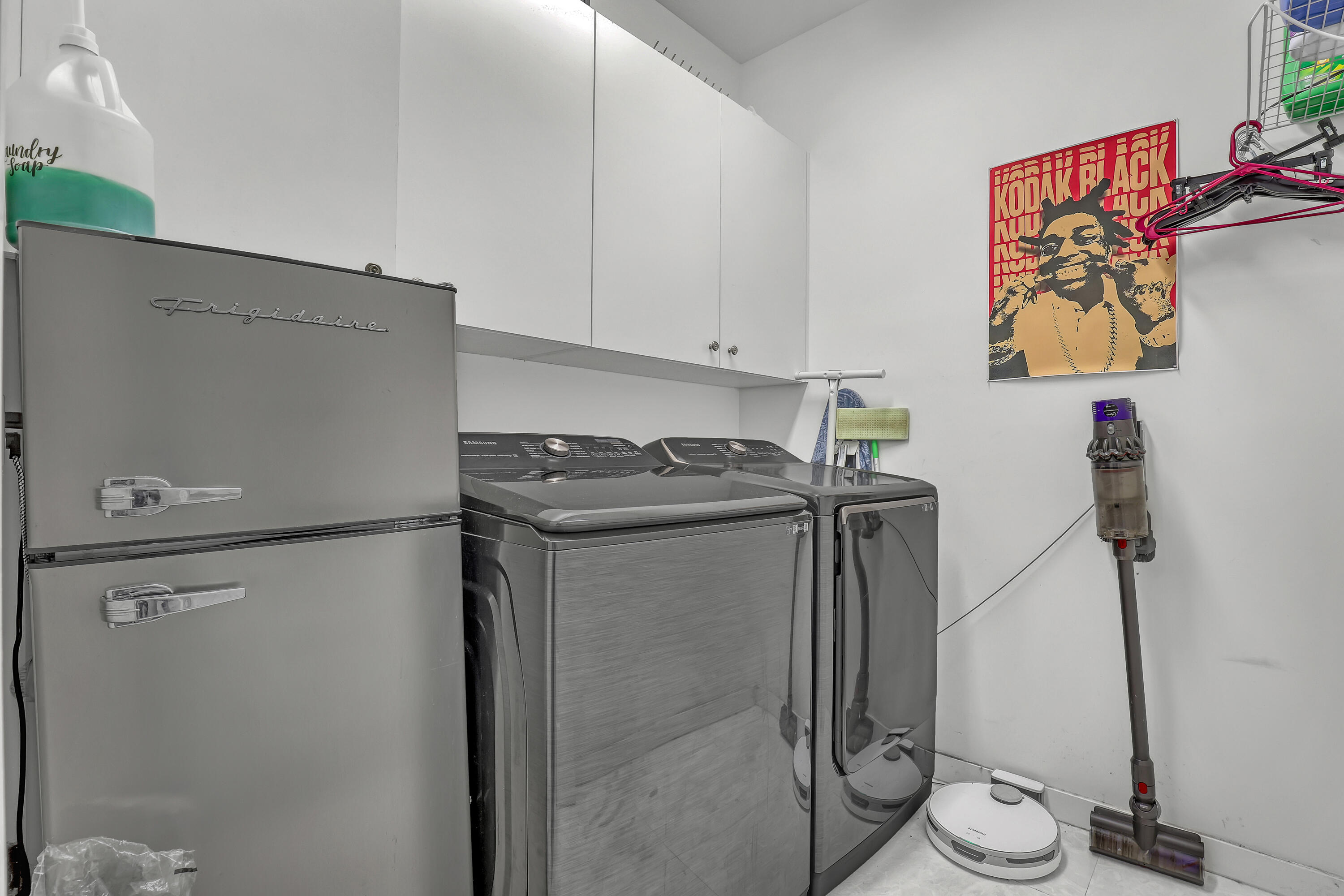 PIONEER ESTATES - Residential