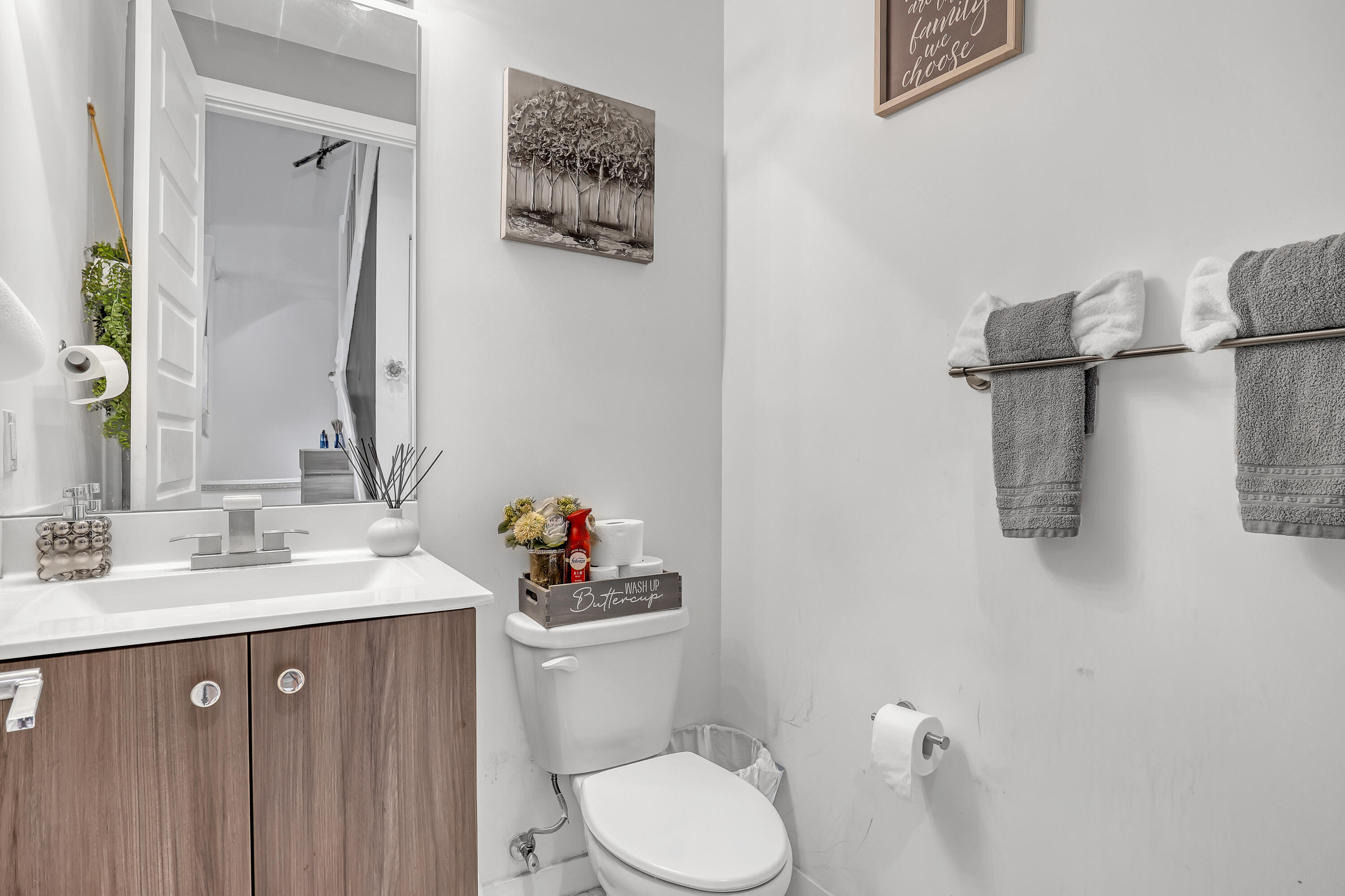 PIONEER ESTATES - Residential