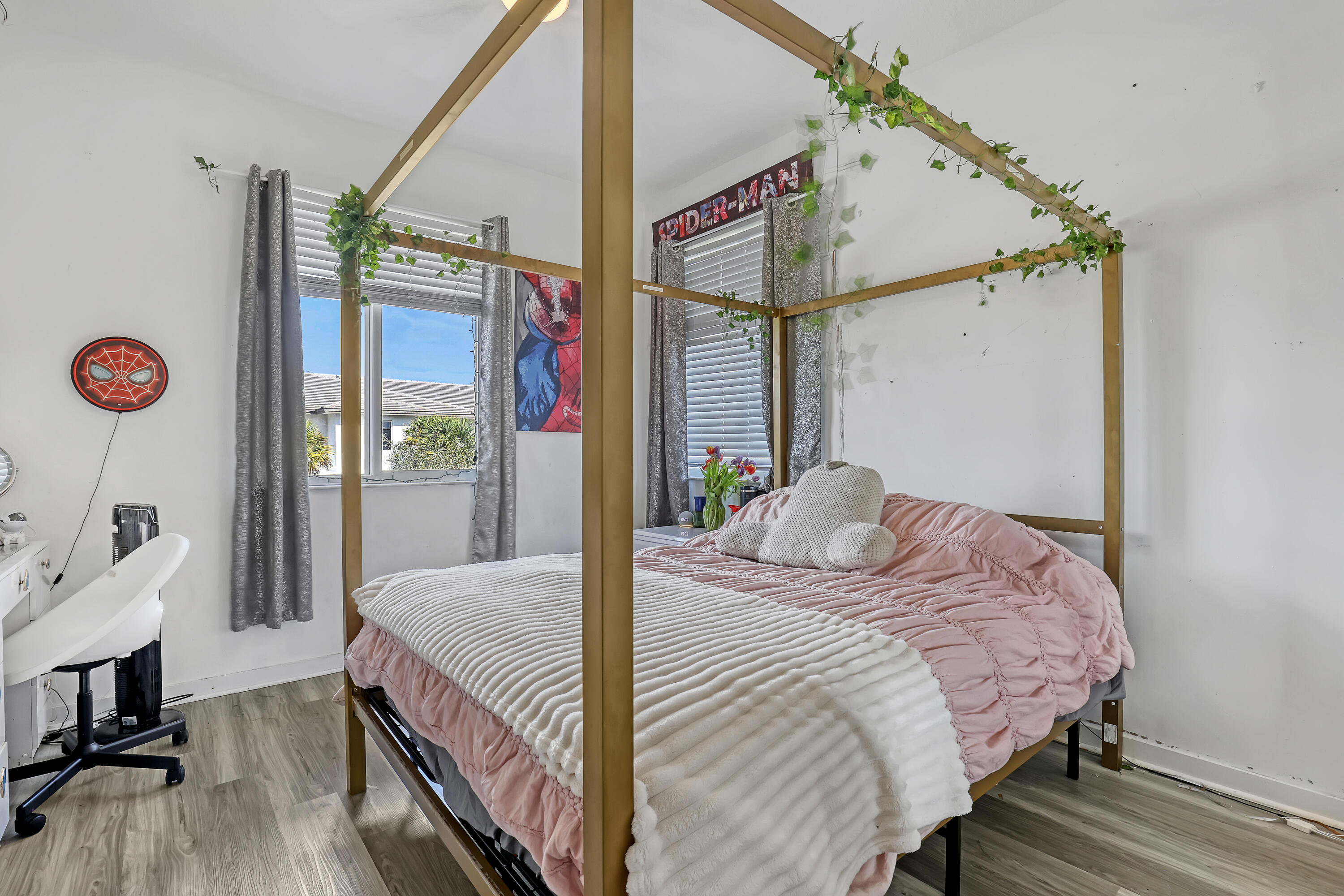 PIONEER ESTATES - Residential