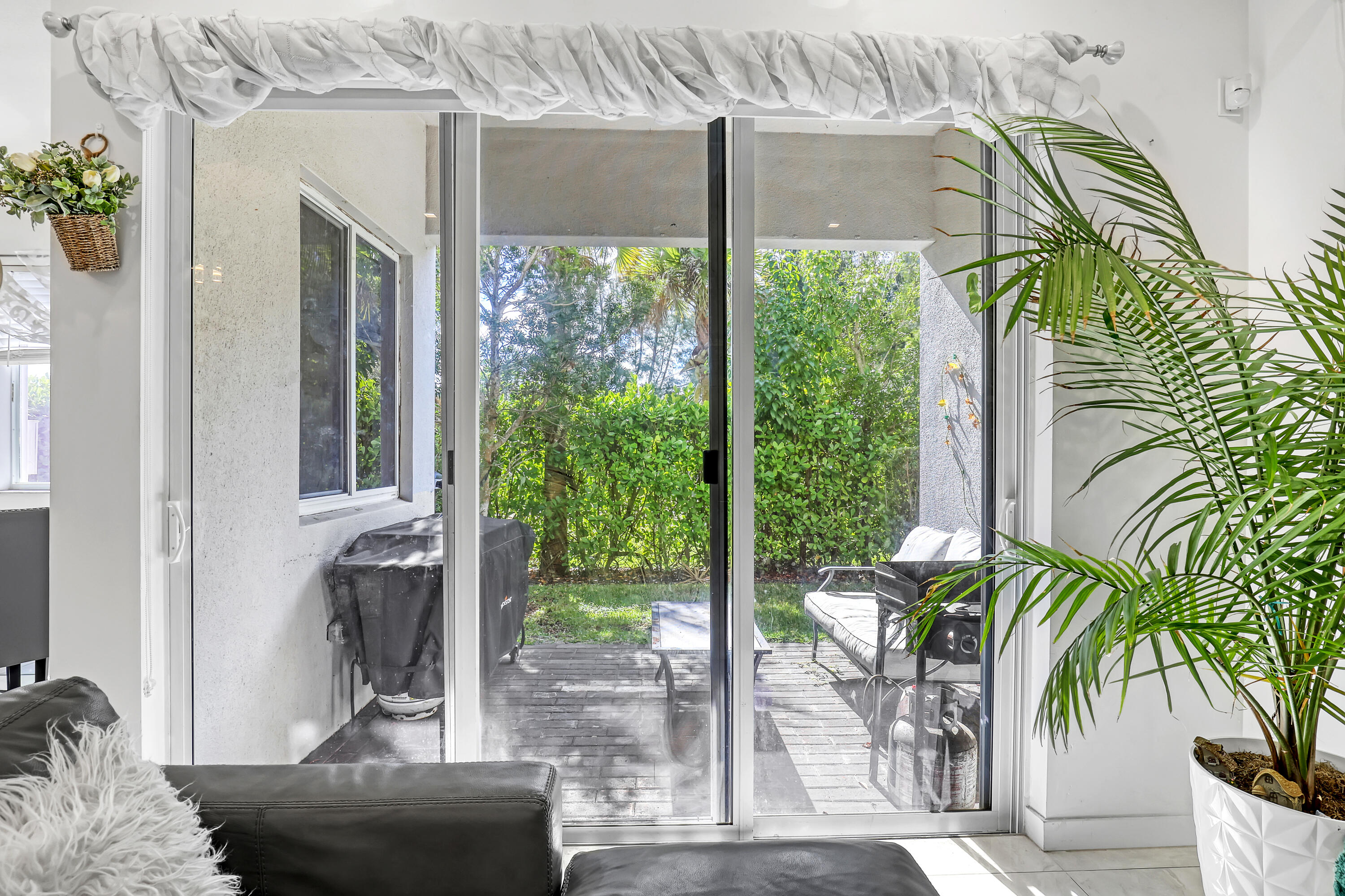 PIONEER ESTATES - Residential