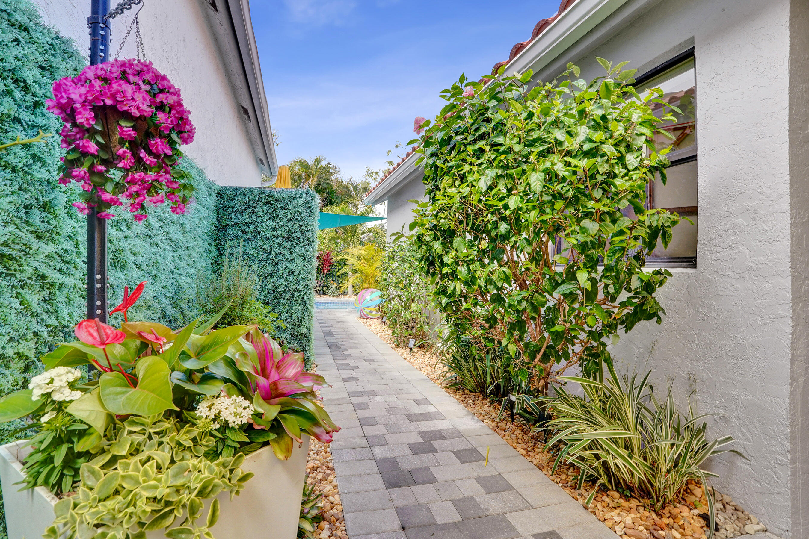 FAIRWAY LANDING - Residential