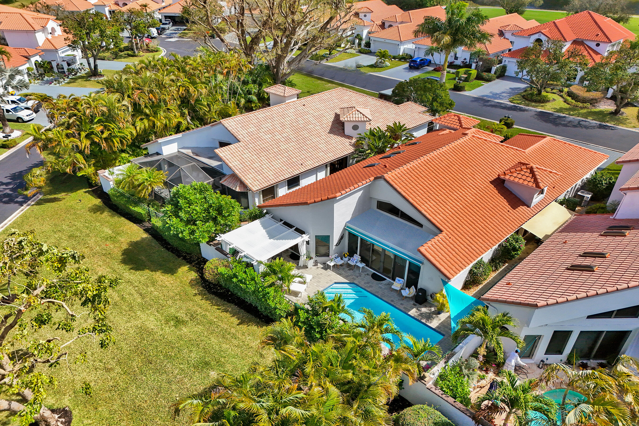 FAIRWAY LANDING - Residential