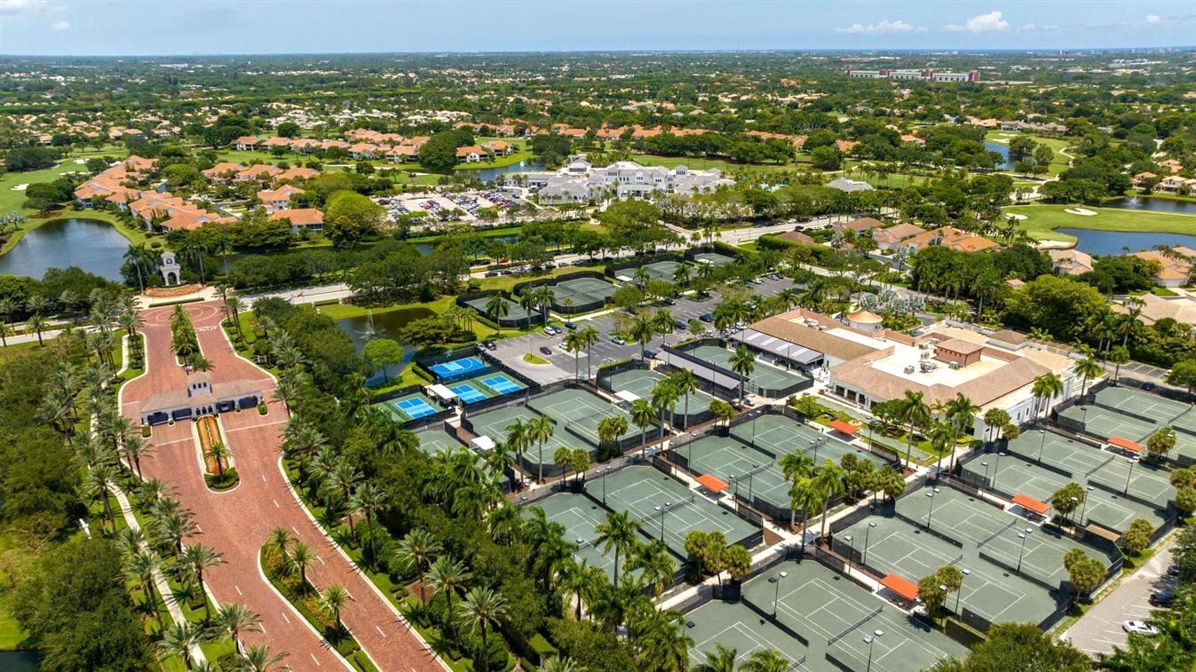 FAIRWAY LANDING - Residential