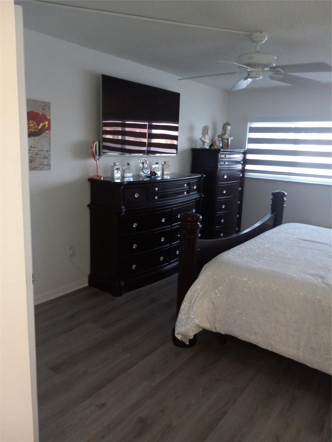 Ivanhoe East At Century V - Residential Lease