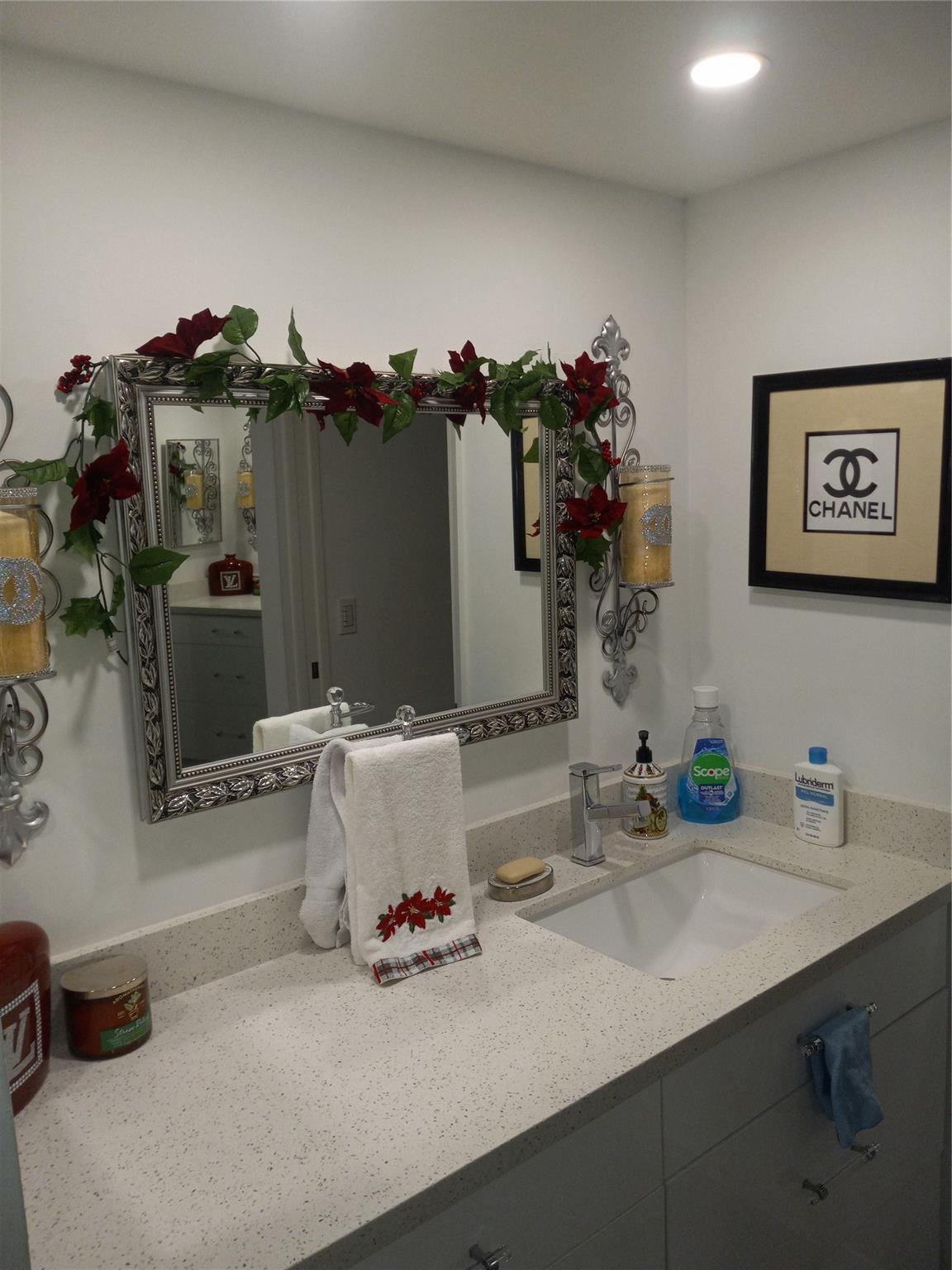 Ivanhoe East At Century V - Residential Lease