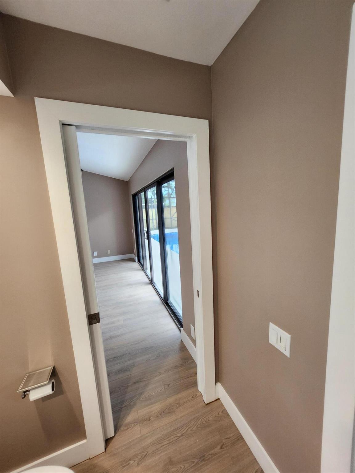 SUGAR POND MANOR OF WELLI - Residential