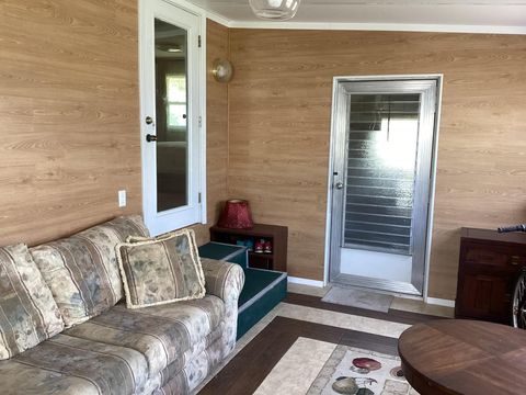 Mobile Home in Hobe Sound FL 8126 Wren Avenue Ave 38.jpg