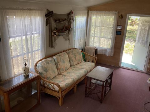 Mobile Home in Hobe Sound FL 8126 Wren Avenue Ave 43.jpg