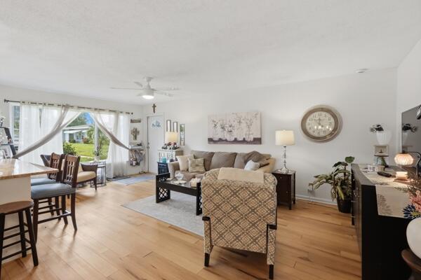 832 High Point Drive W B