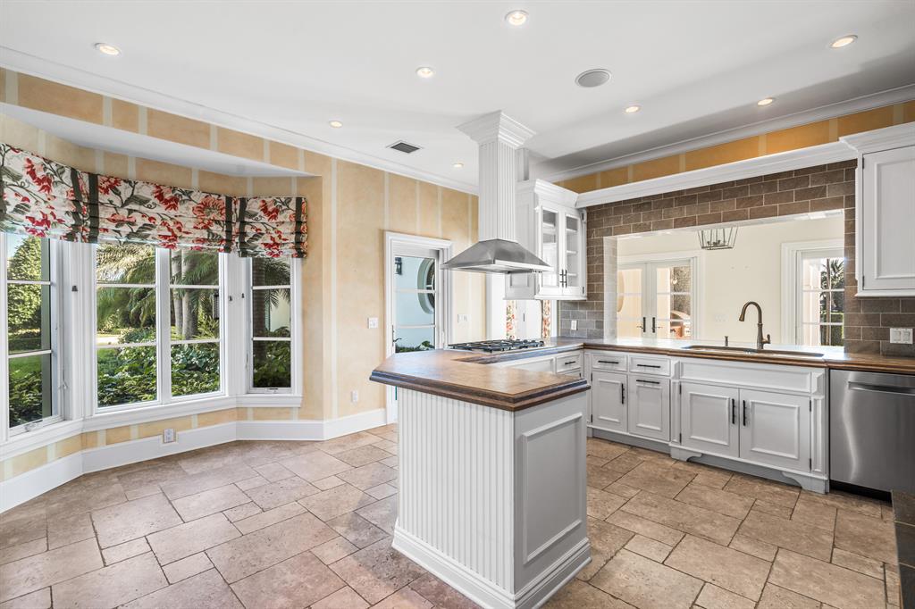 POINT MANALAPAN 2 - Residential