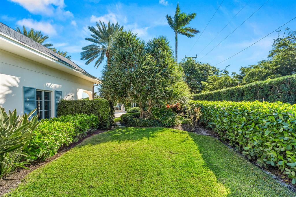 POINT MANALAPAN 2 - Residential