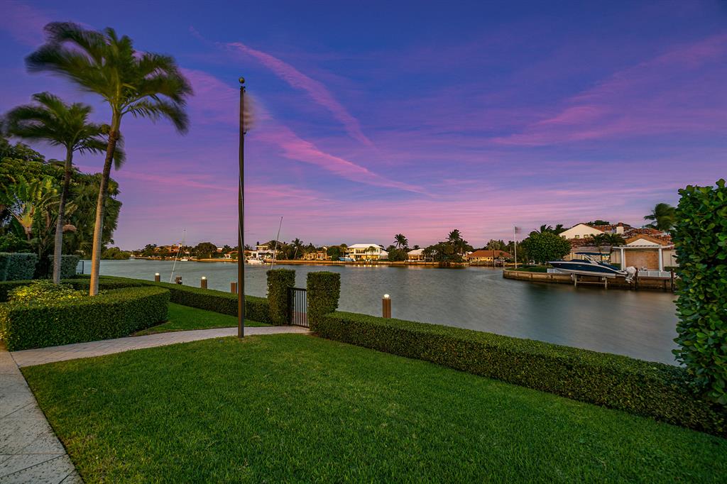 POINT MANALAPAN 2 - Residential