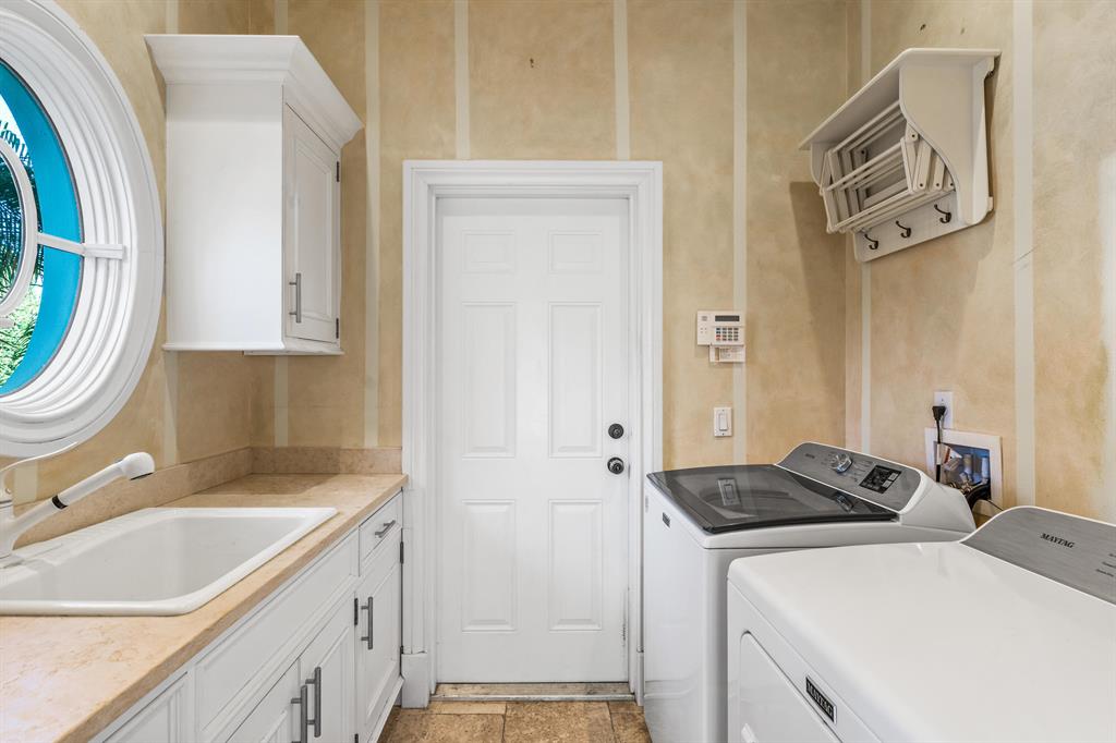 POINT MANALAPAN 2 - Residential