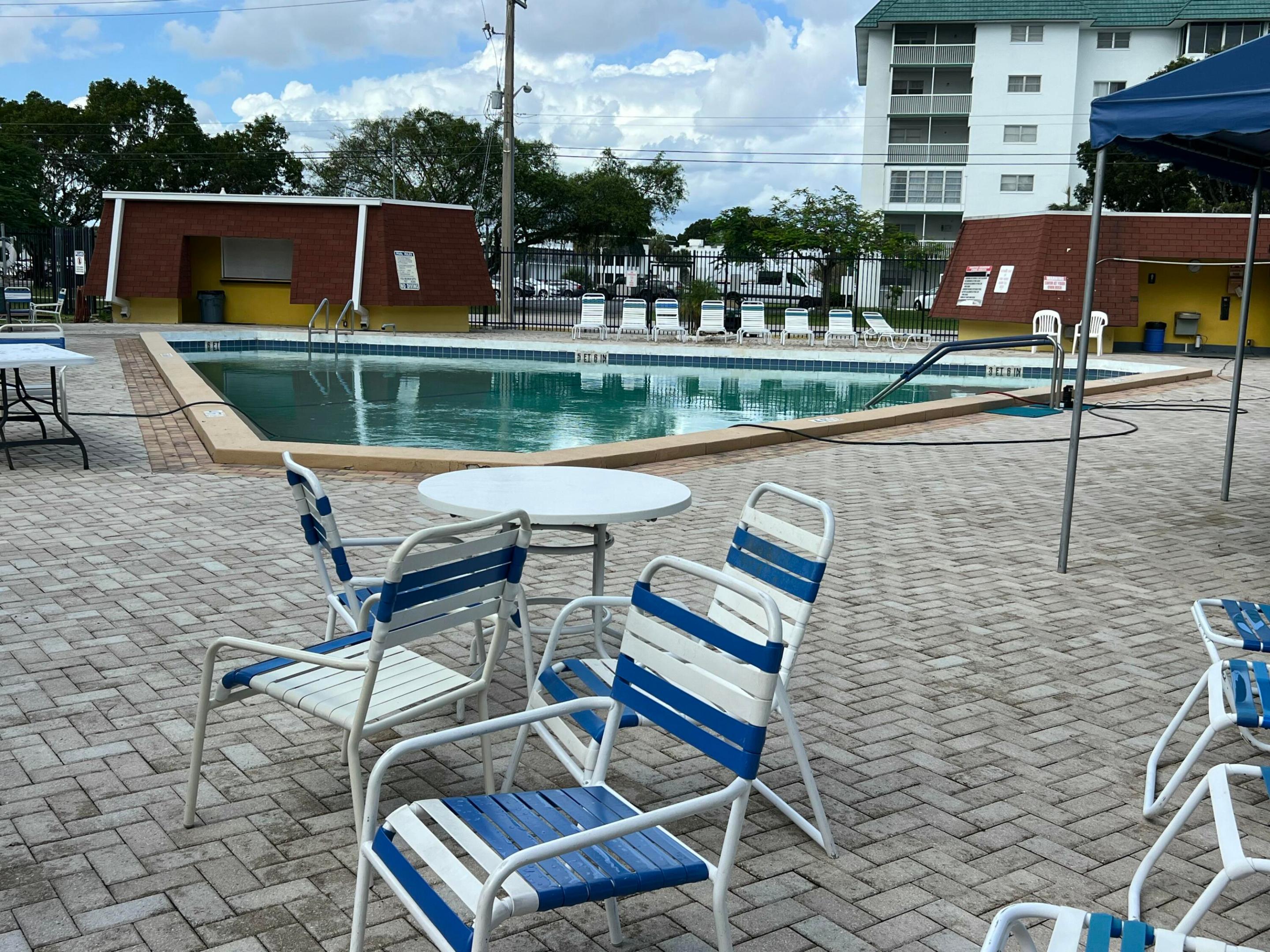 CASTLE APARTMENTS 15 CONDO - Residential