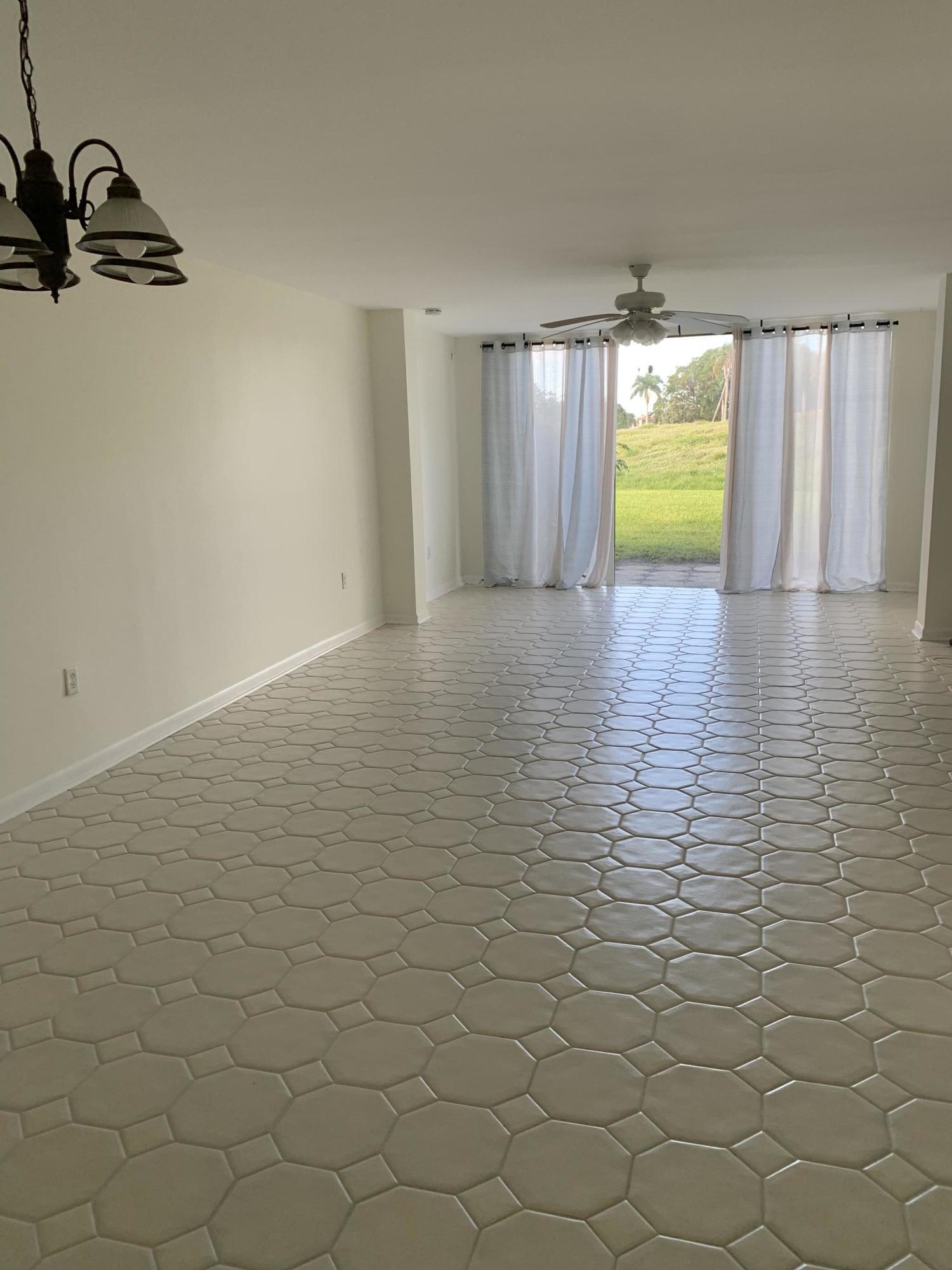 FOUNTAINS OF PALM BEACH CONDO 5 - Residential Lease