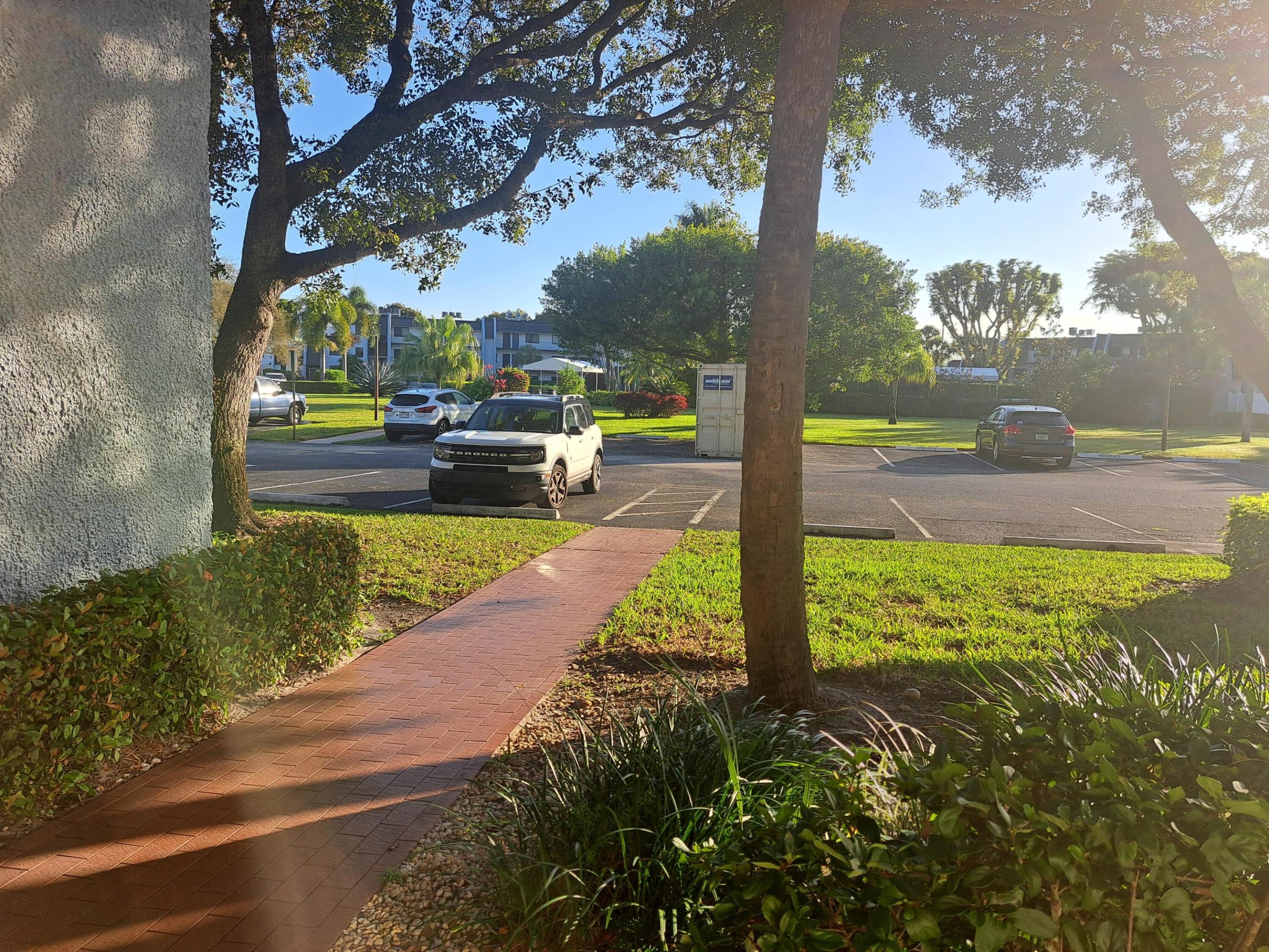 FOUNTAINS OF PALM BEACH CONDO 5 - Residential Lease