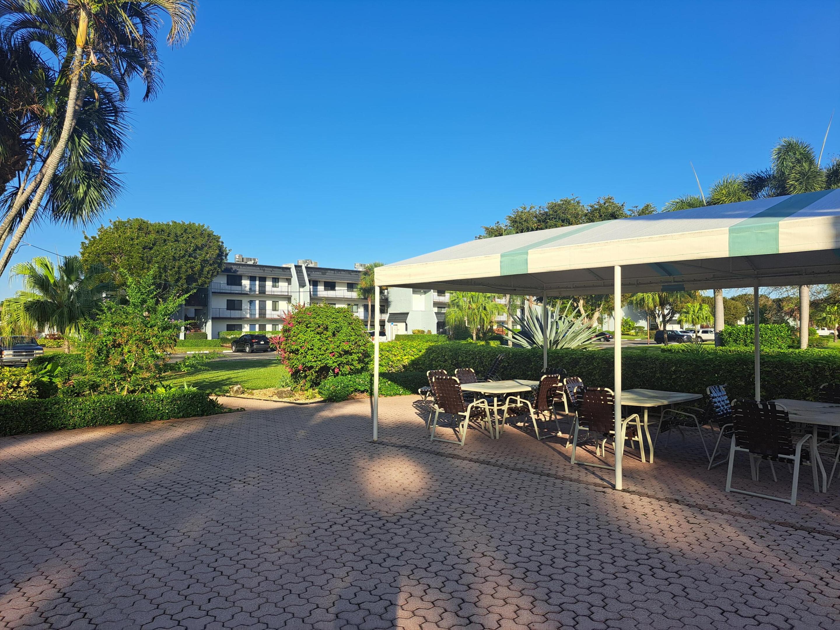 FOUNTAINS OF PALM BEACH CONDO 5 - Residential Lease