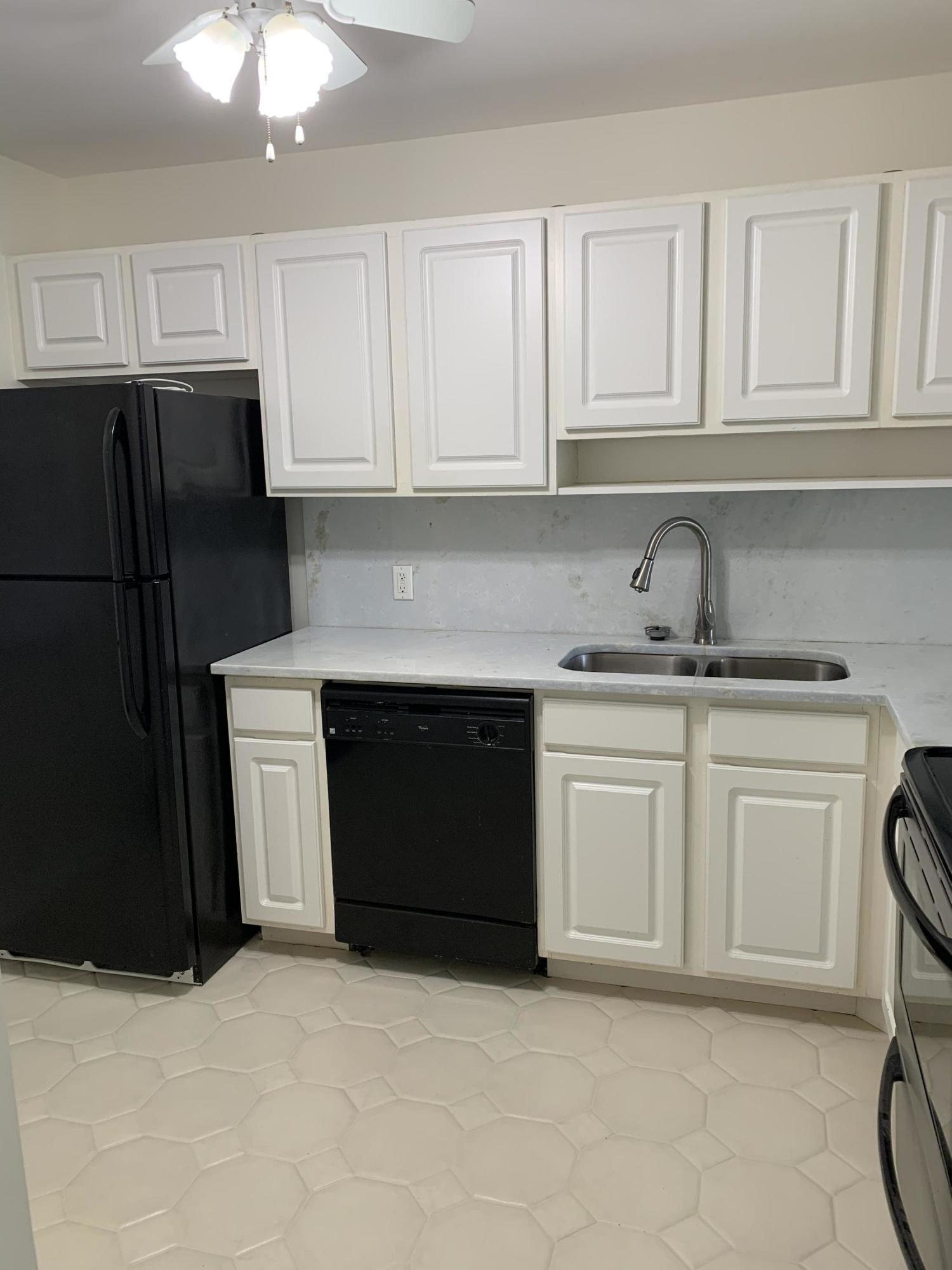 FOUNTAINS OF PALM BEACH CONDO 5 - Residential Lease