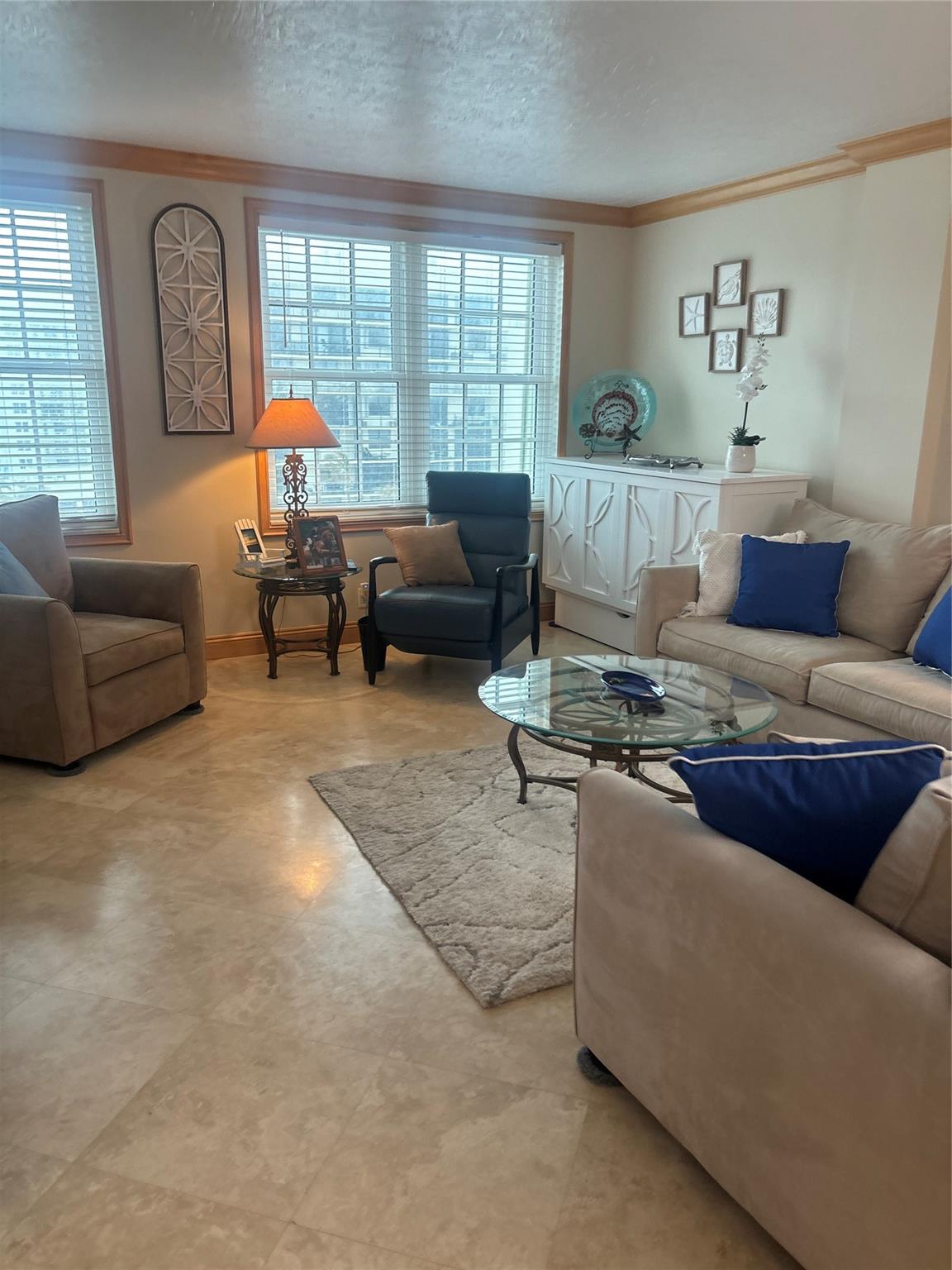 La Bonne Vie Condo - Residential Lease