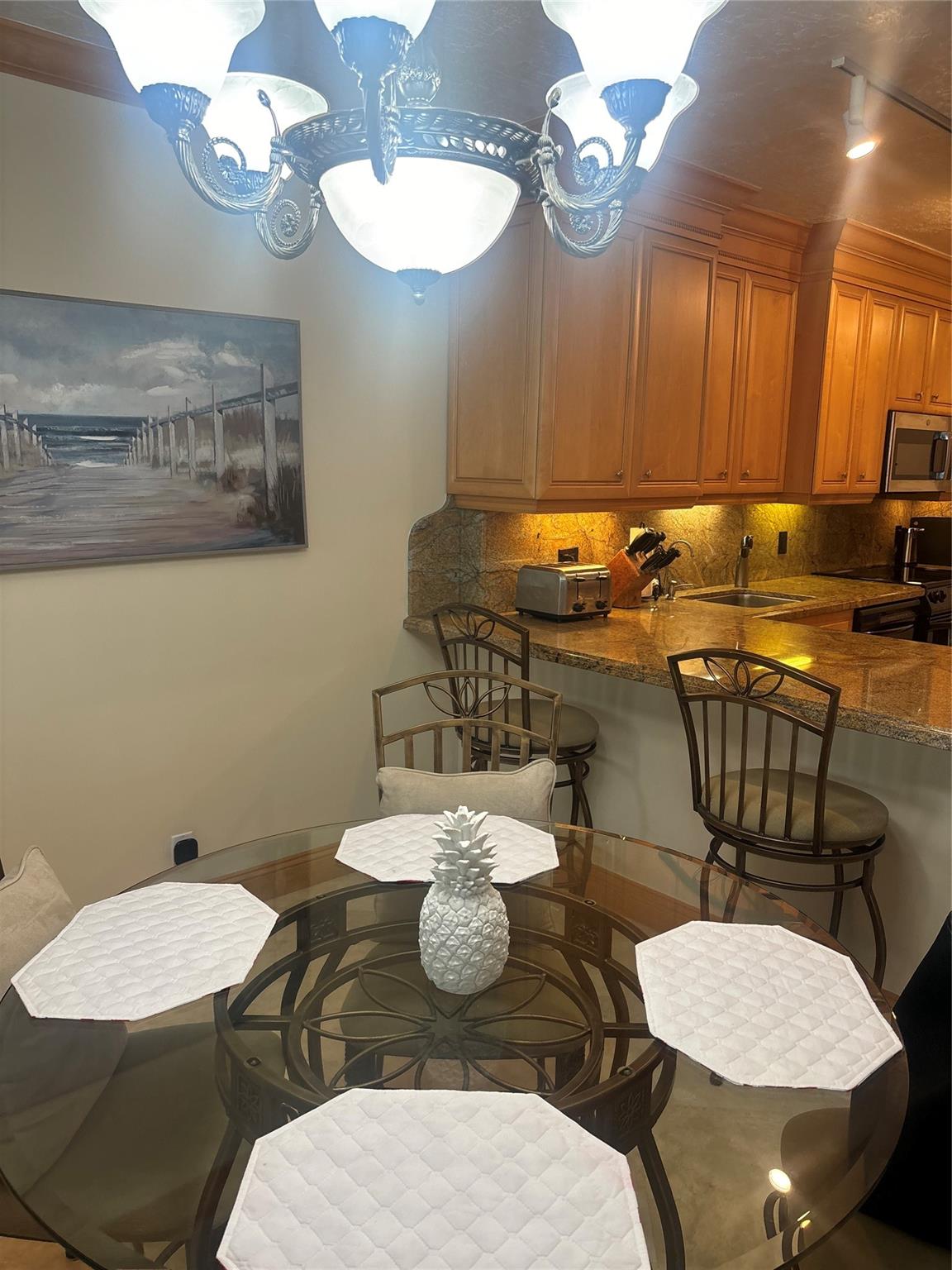 La Bonne Vie Condo - Residential Lease