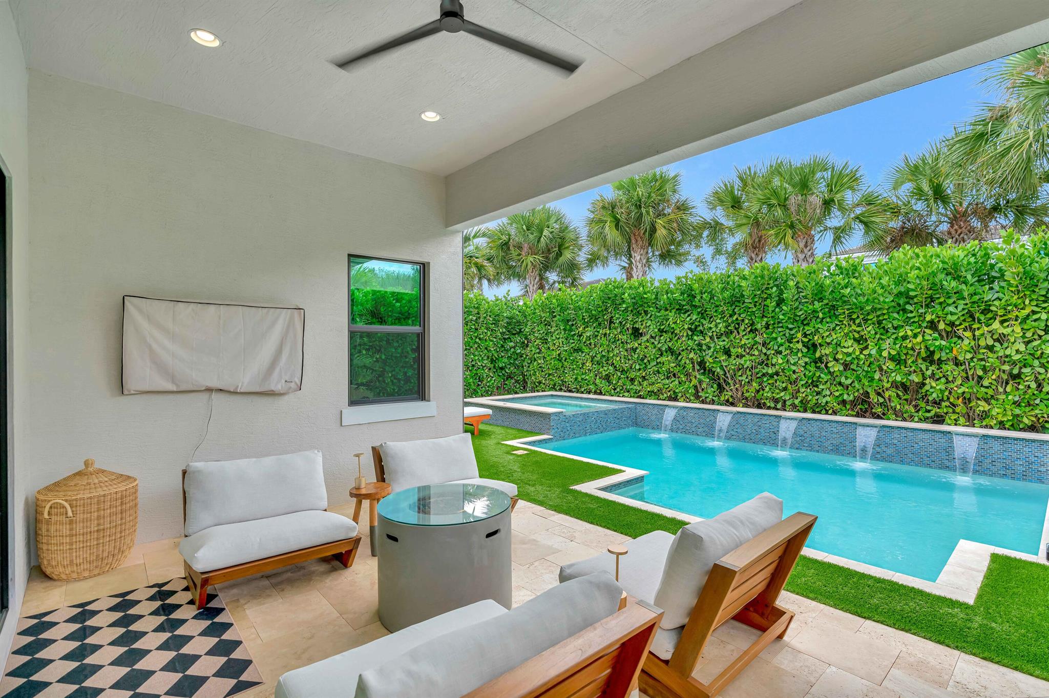 ARTISTRY - Residential