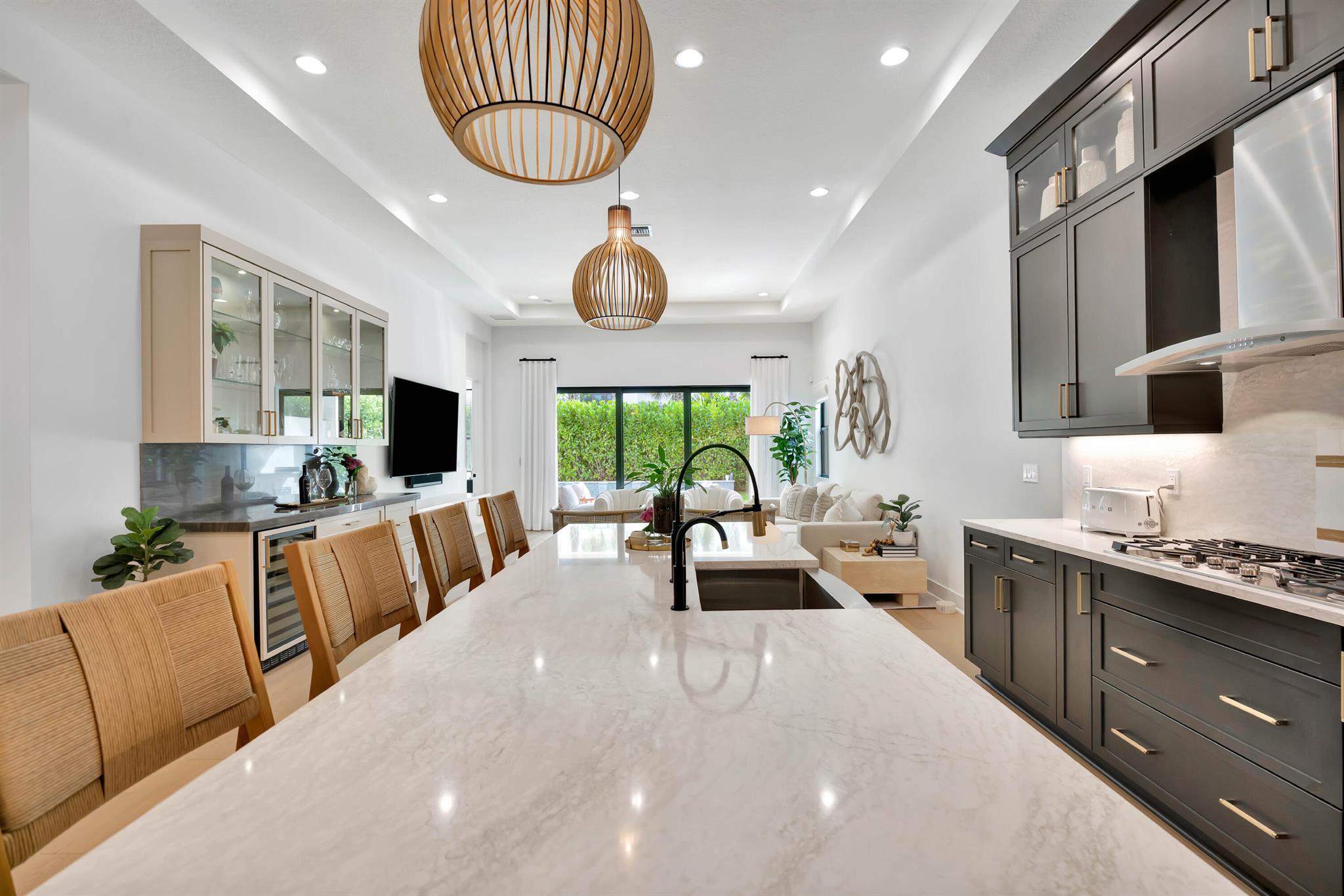 ARTISTRY - Residential