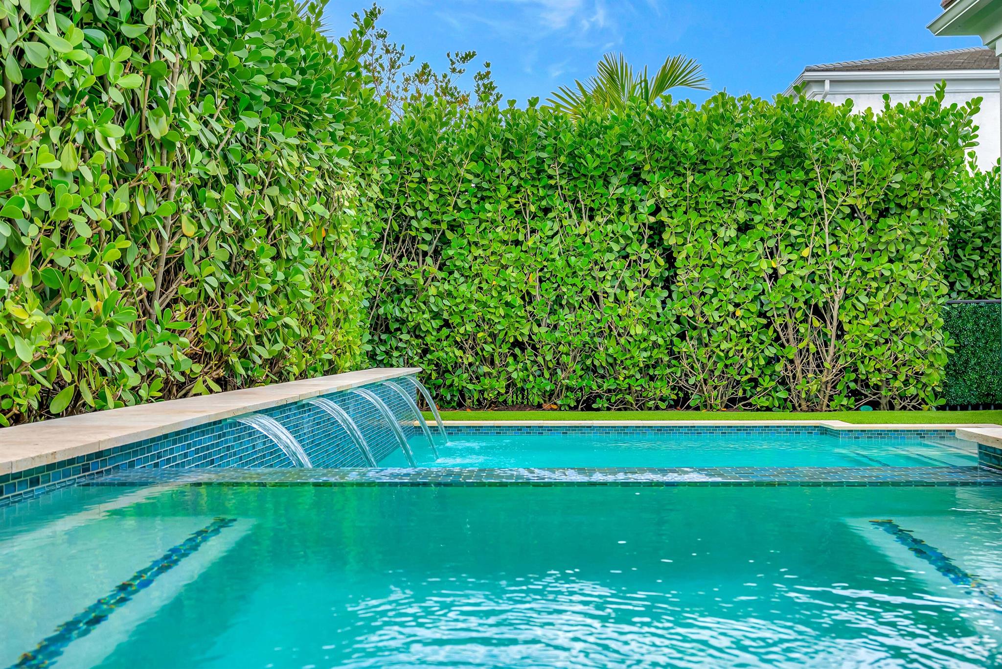 ARTISTRY - Residential