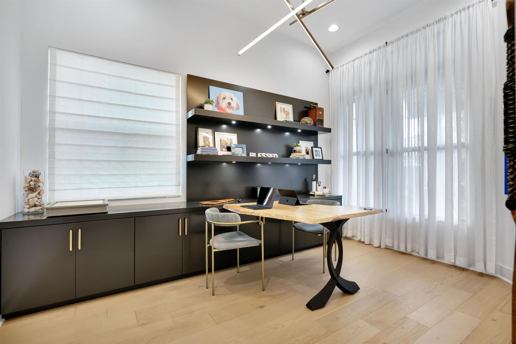 ARTISTRY - Residential