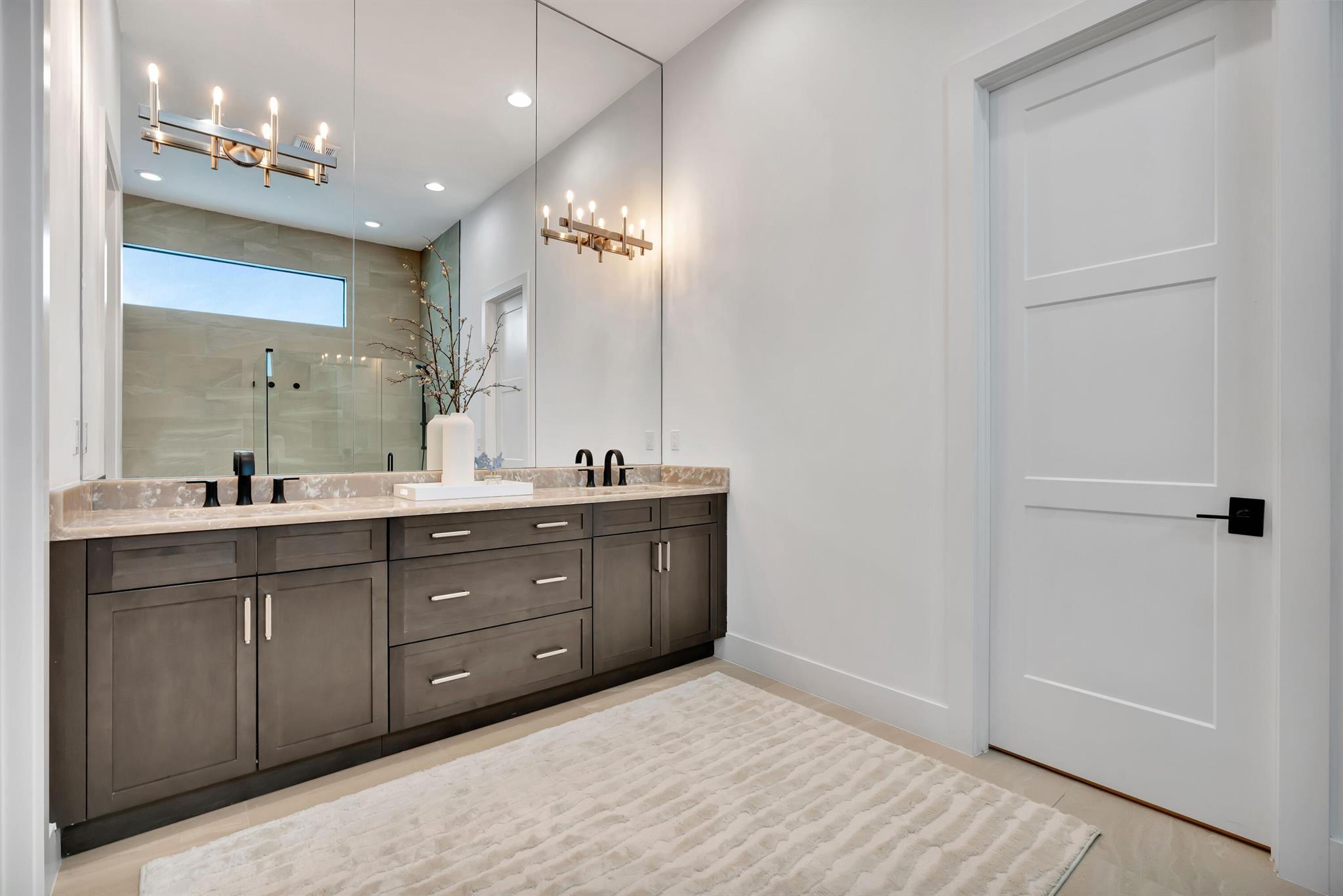 ARTISTRY - Residential