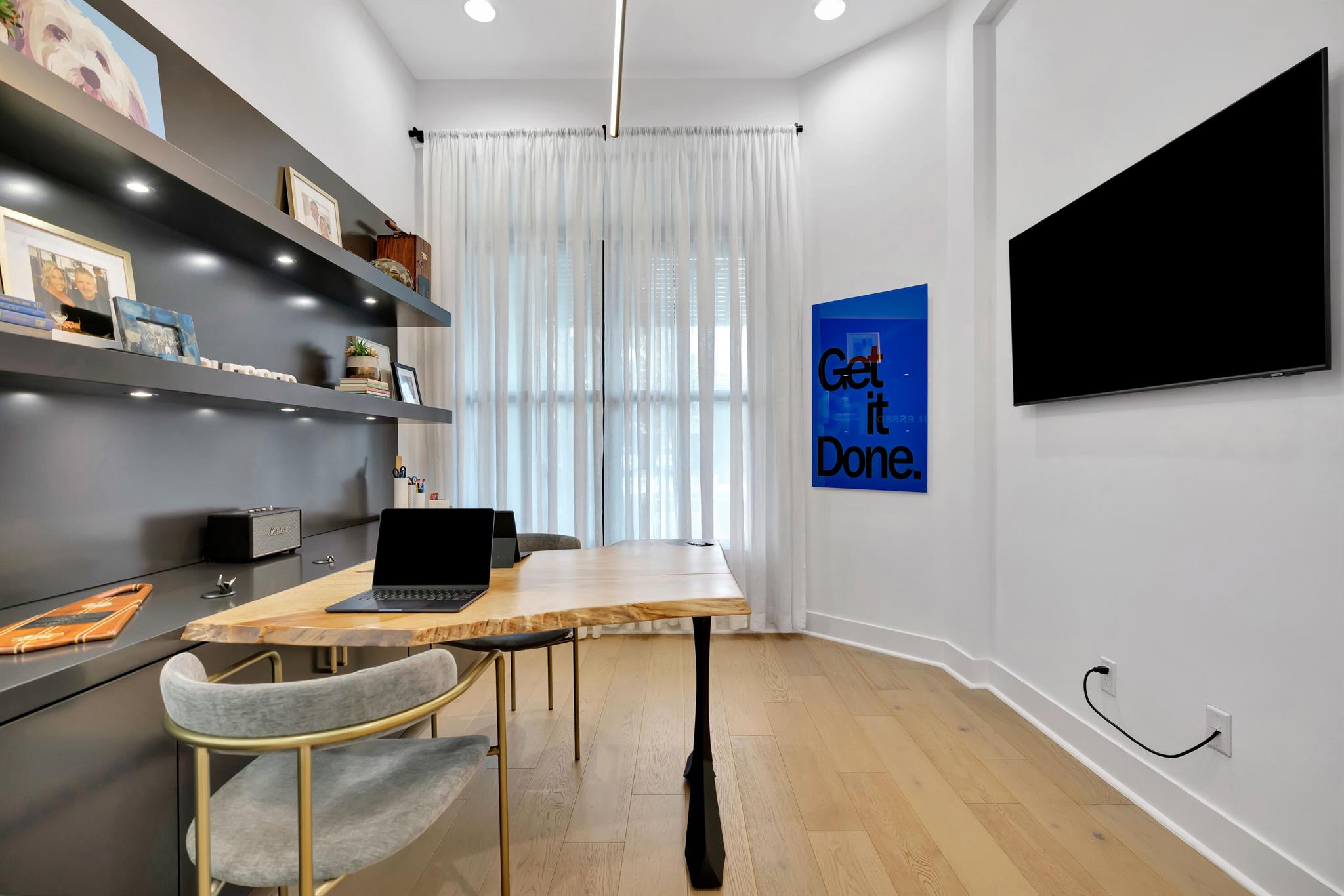 ARTISTRY - Residential