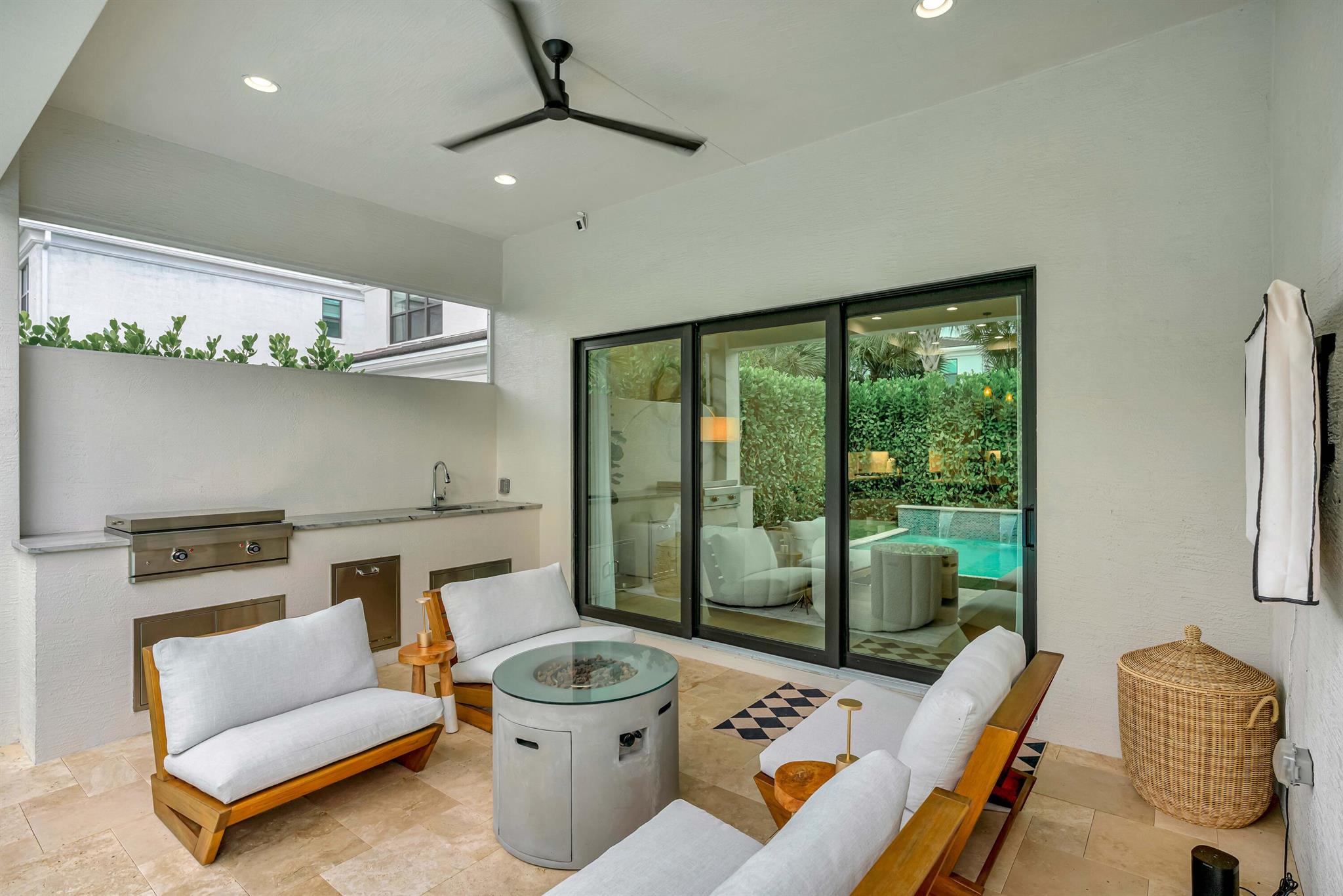 ARTISTRY - Residential