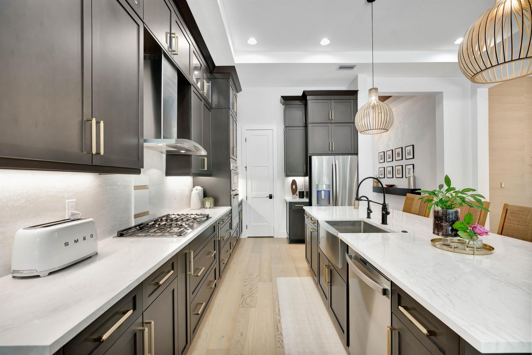 ARTISTRY - Residential