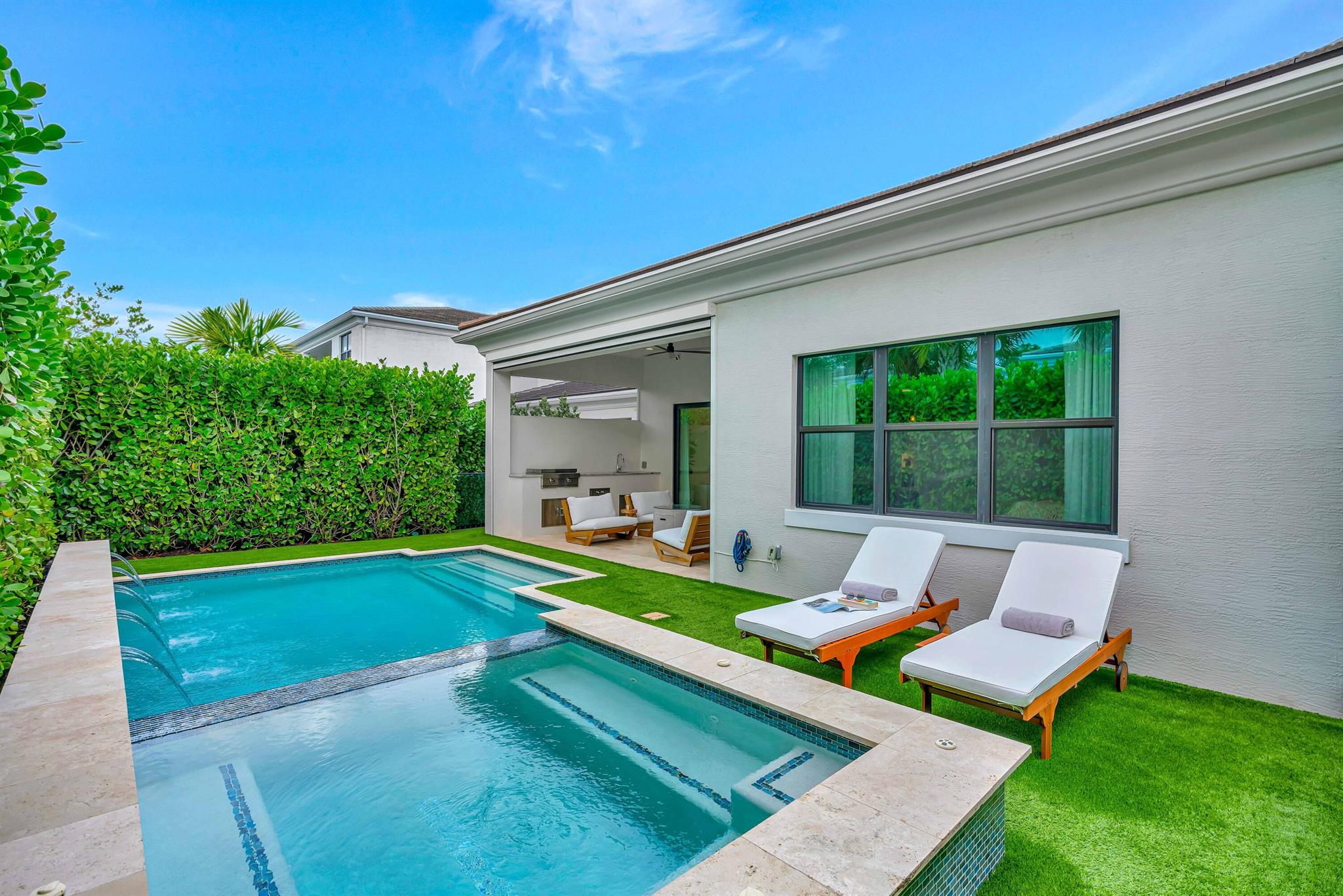 ARTISTRY - Residential