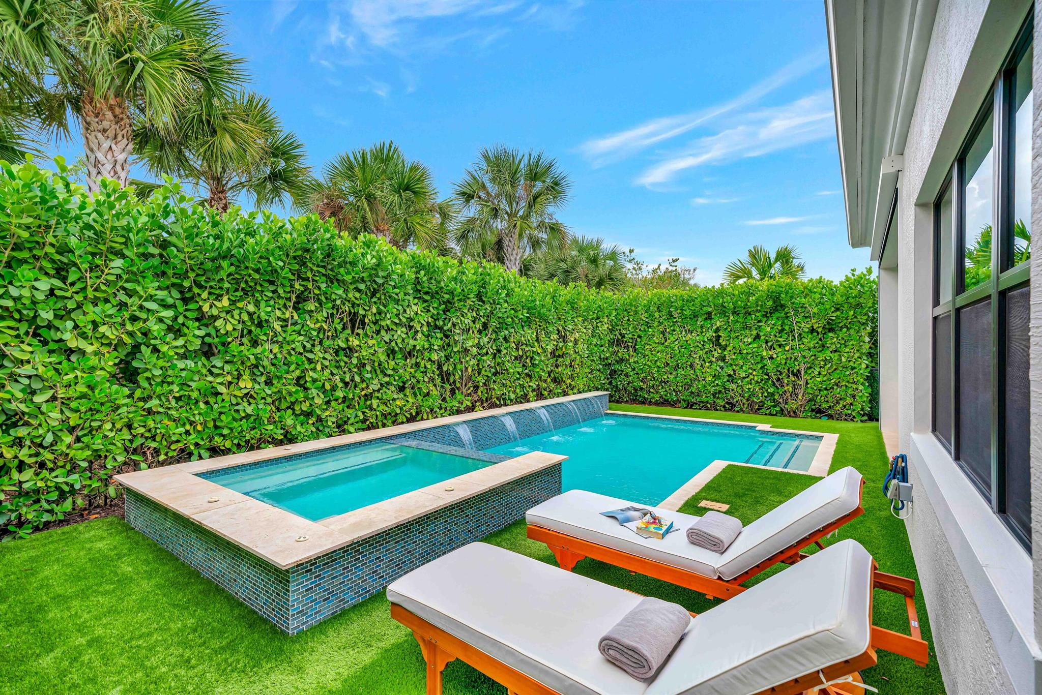 ARTISTRY - Residential