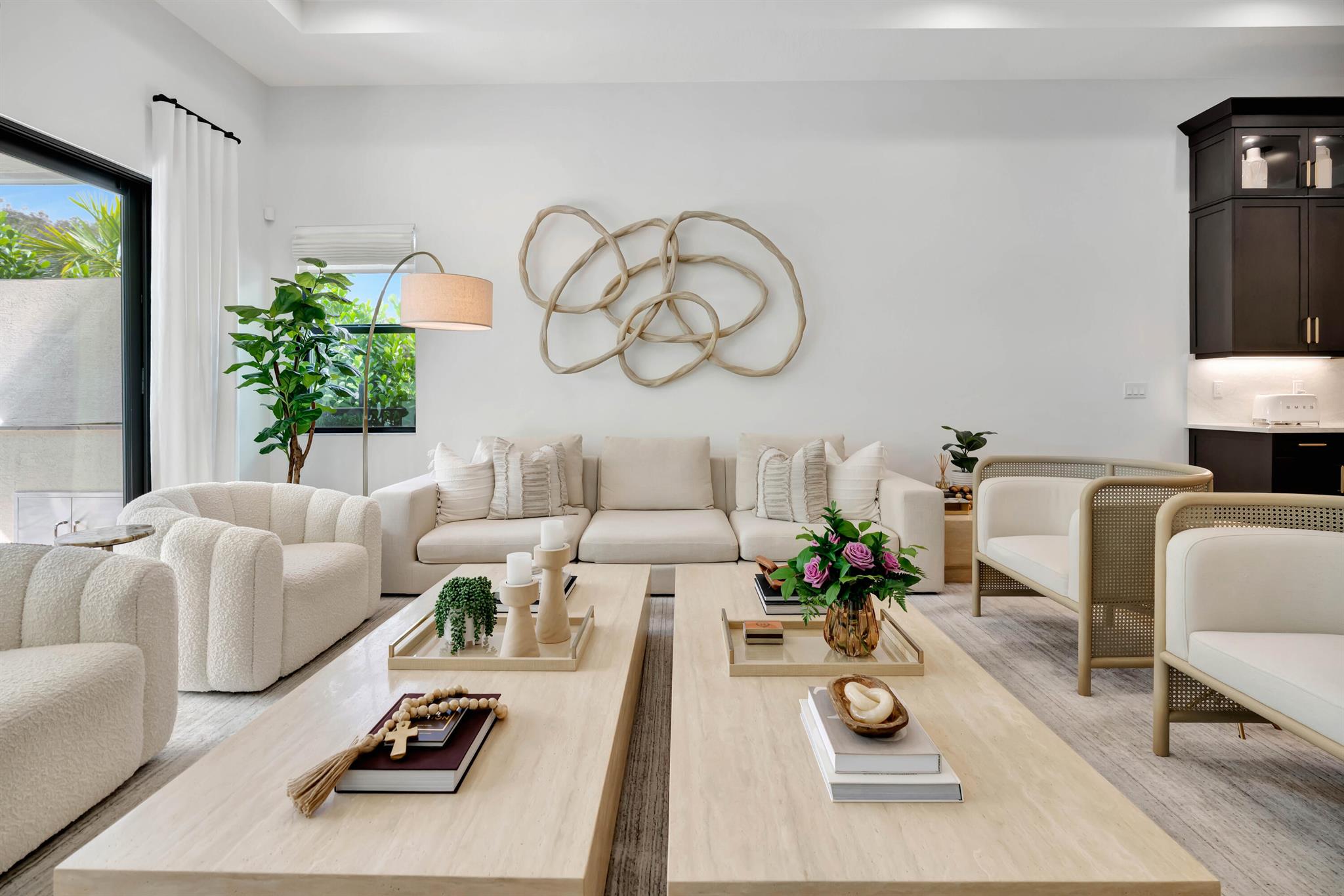 ARTISTRY - Residential