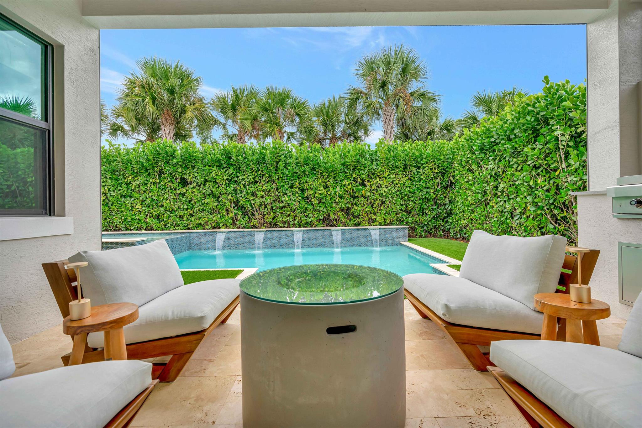 ARTISTRY - Residential