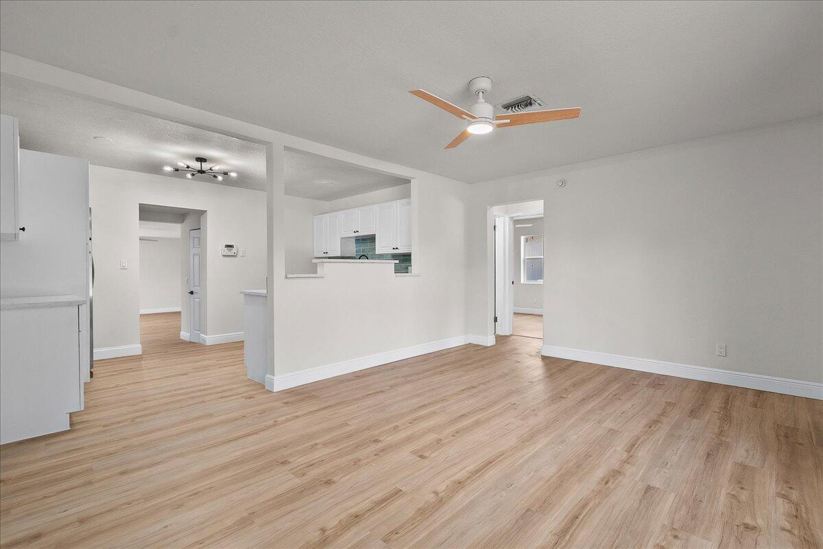 LAKE WORTH TOWN OF ADD 1 - Residential