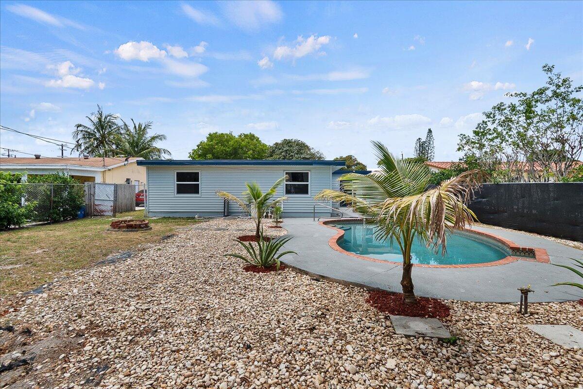 LAKE WORTH TOWN OF ADD 1 - Residential