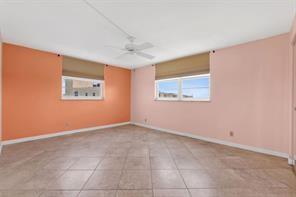 MEADOEBROOK LAKES - Residential