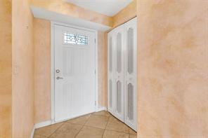 MEADOEBROOK LAKES - Residential