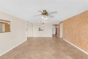 MEADOEBROOK LAKES - Residential